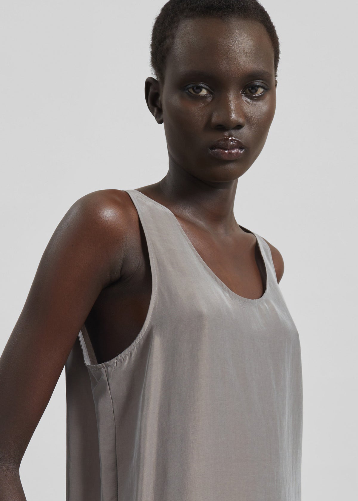 Nivee Lustrous Boxy Tank - Dark Taupe – view 7 of 10
