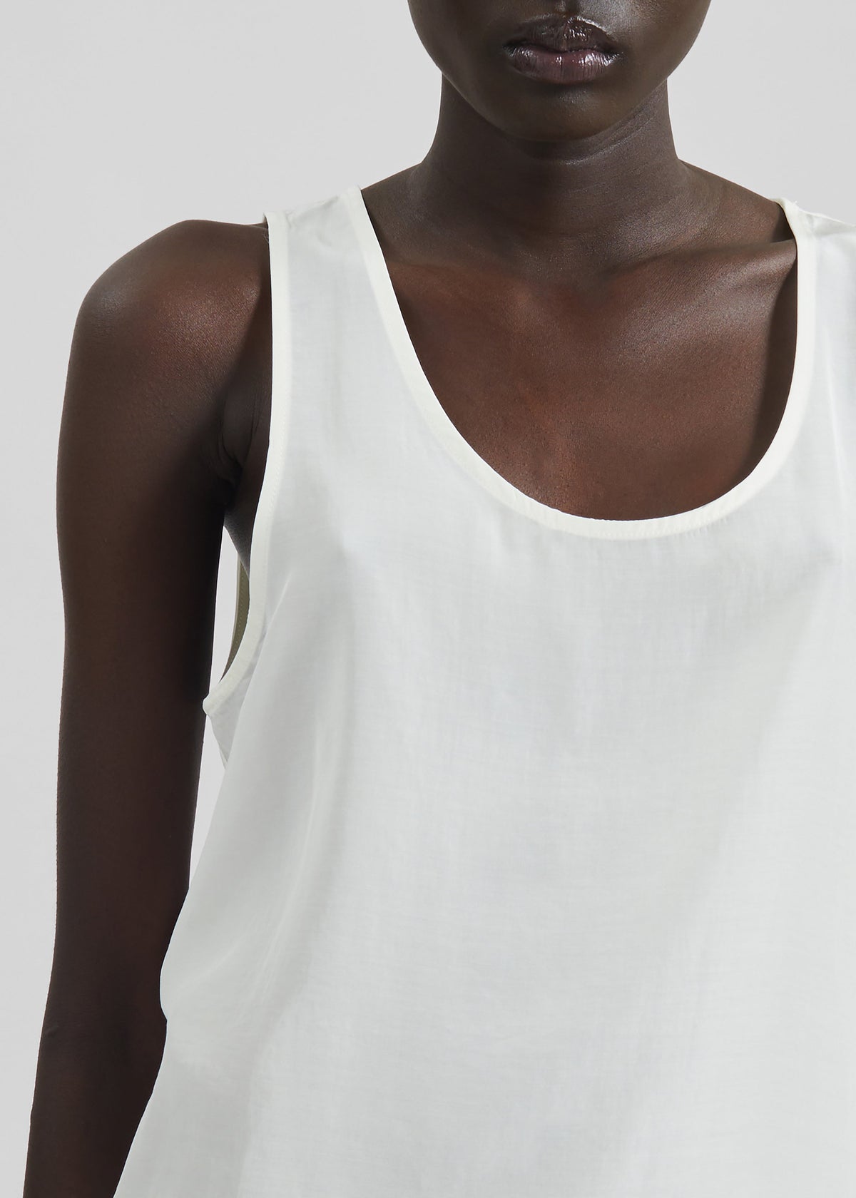 Nivee Lustrous Boxy Tank - Ivory – view 2 of 8