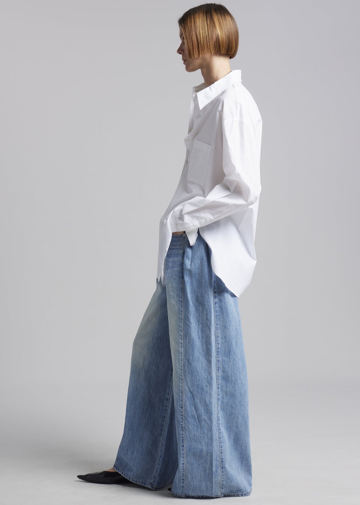 Oakley Wide Leg Jeans - Blue Wash – view 3 of 14