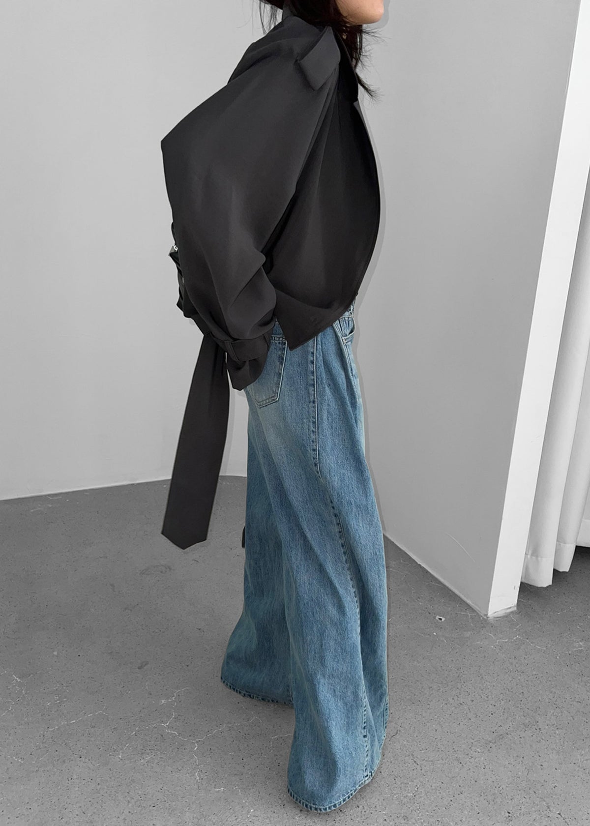Oakley Wide Leg Jeans - Blue Wash – view 2 of 14