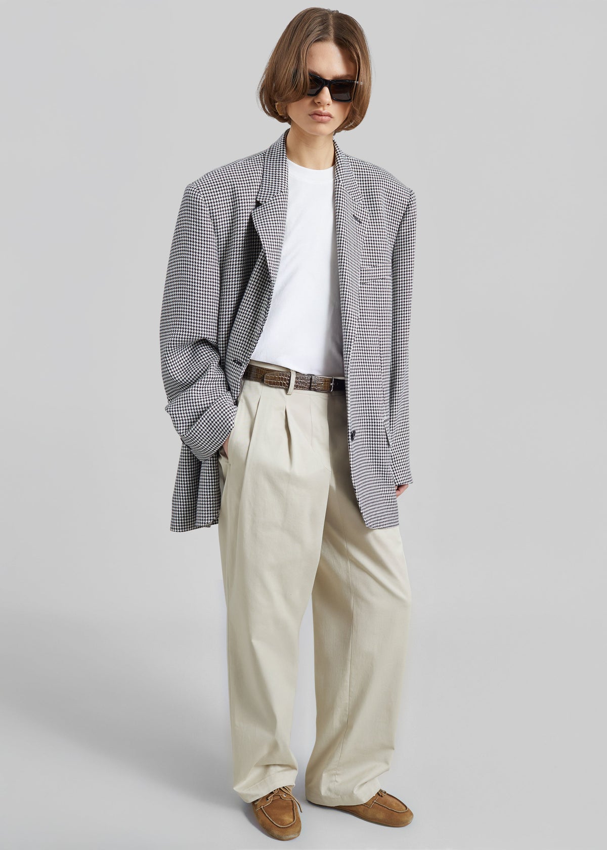 Olivella Oversized Padded Blazer - Black Houndstooth – view 5 of 10