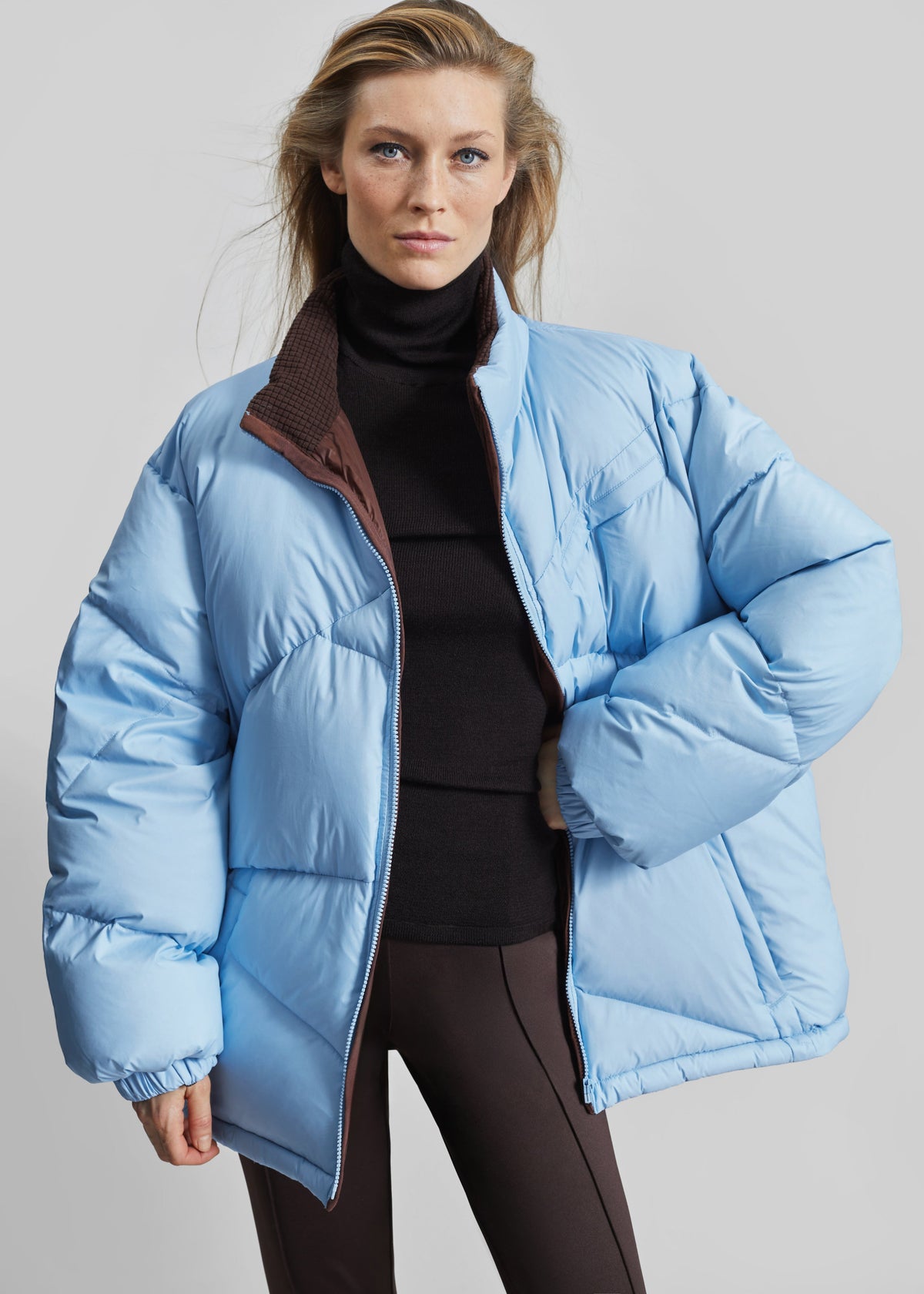 Orino Oversized Puffer Jacket - Blue – view 2 of 9