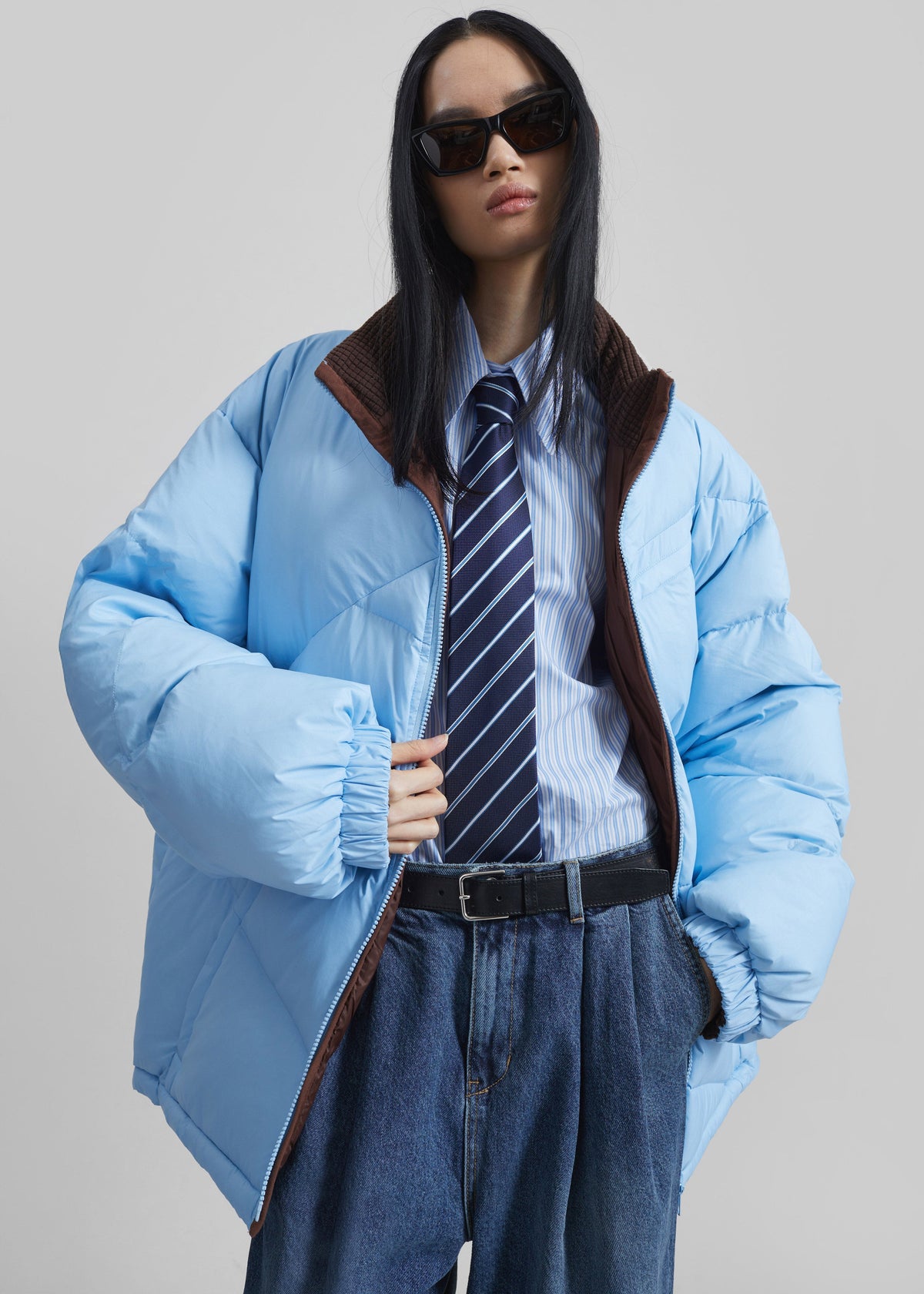 Orino Oversized Puffer Jacket - Blue – view 7 of 9