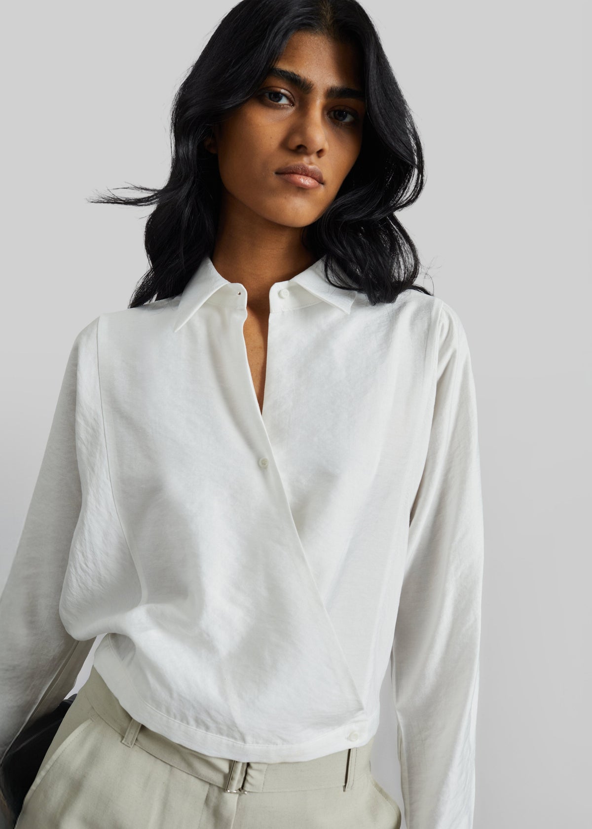 Orsel Cropped Crossover Shirt - White – view 3 of 7