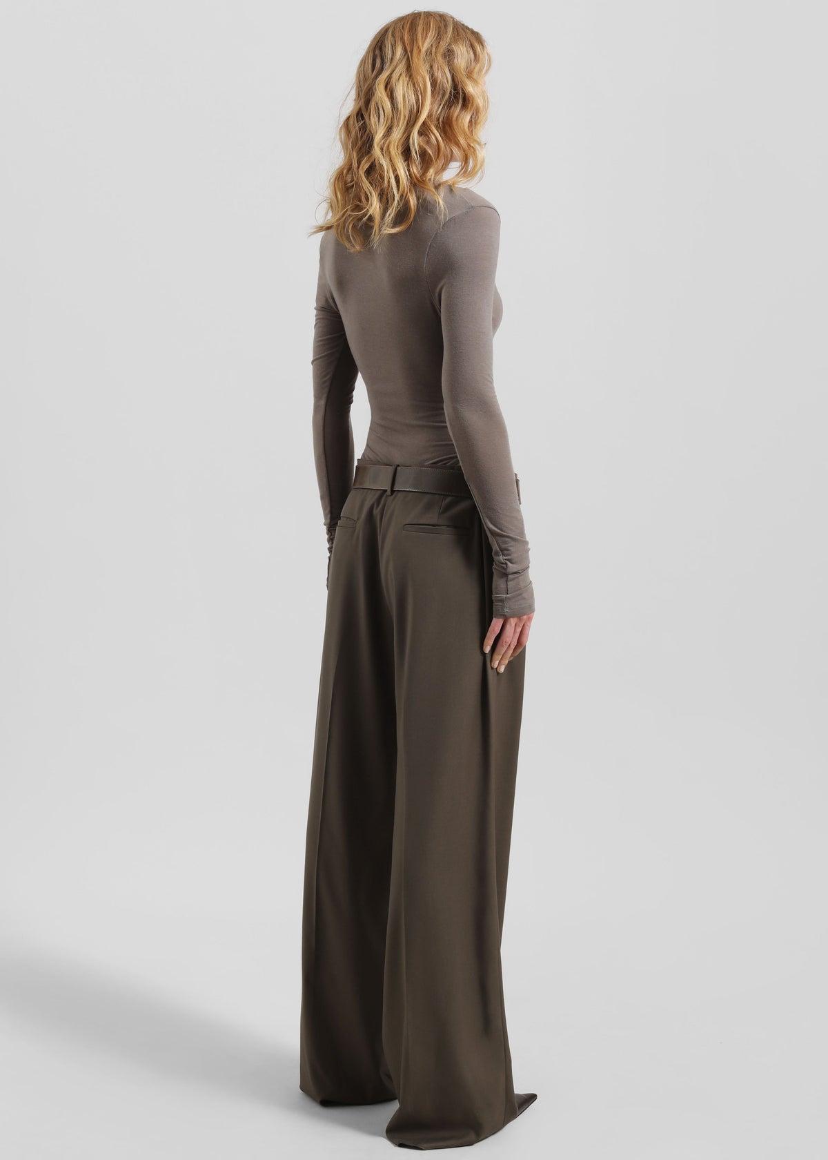 Pallen Wide Trousers - Brown – view 9 of 11