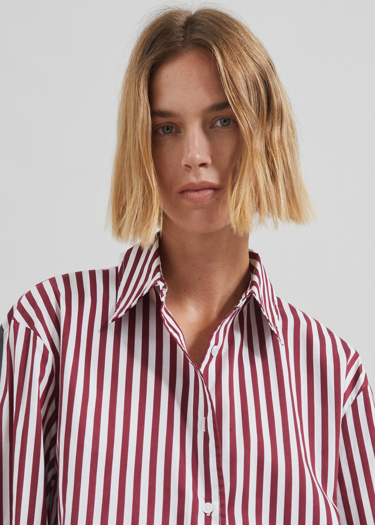 Peri Striped Poplin Shirt - Burgundy/White – view 6 of 14
