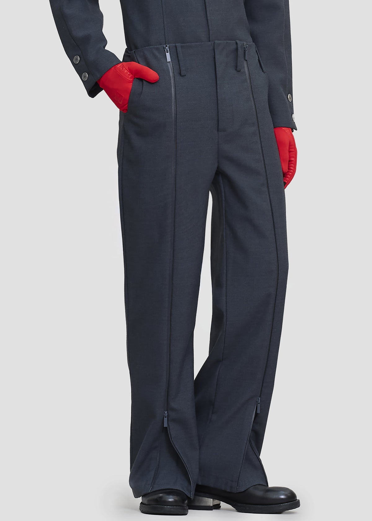 Pieces Uniques Emin Zip Pants - Ashen Sky – view 2 of 7