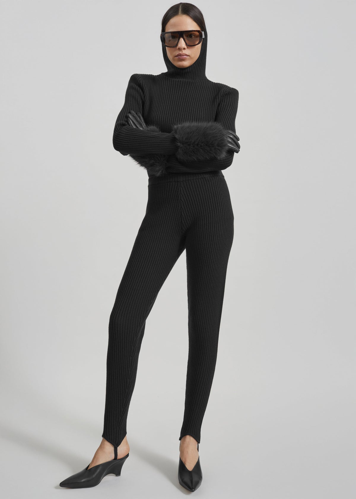 Piuma Knit Stirrup Leggings - Black – view 1 of 10