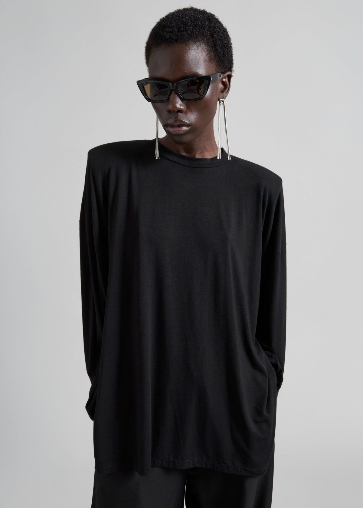 Ravvi Soft Padded Top - Black – view 5 of 8