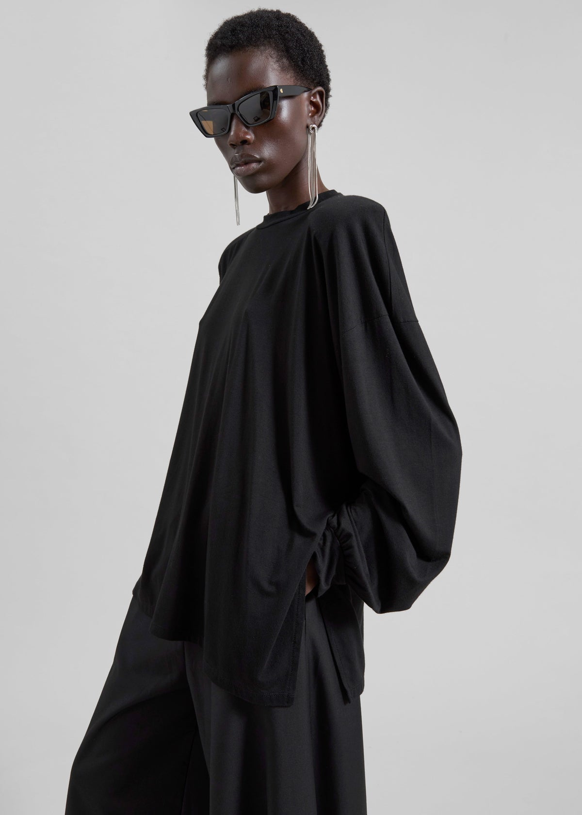 Ravvi Soft Padded Top - Black – view 6 of 8