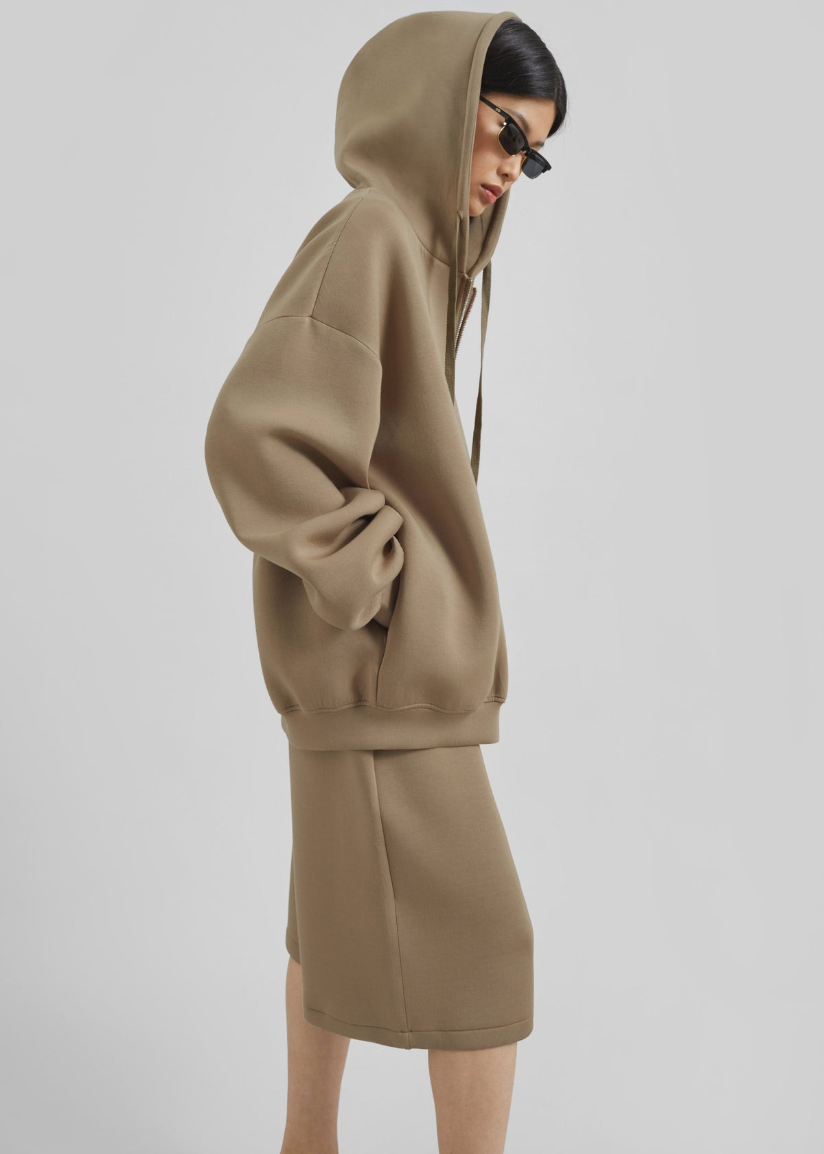 Rian Oversized Hoodie - Camel – view 6 of 10