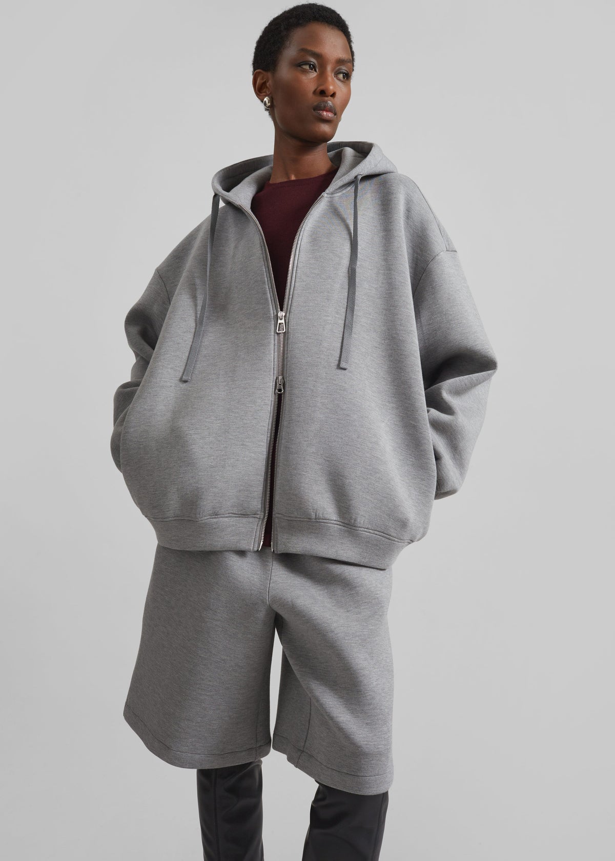 Rian Sweatshorts - Grey – view 7 of 9