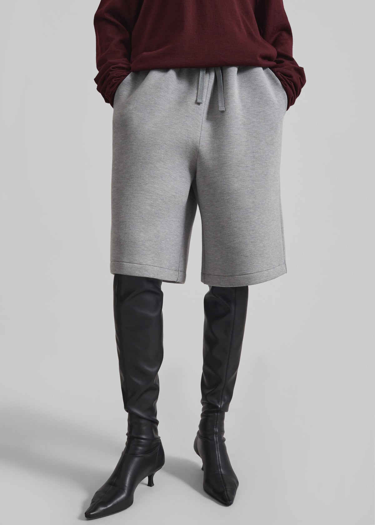 Rian Sweatshorts - Grey – view 2 of 9