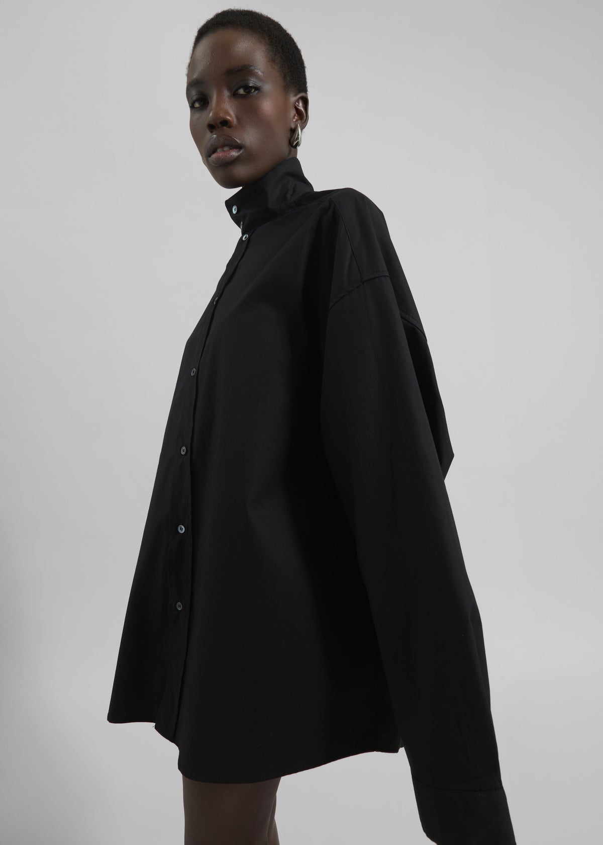 Riken Oversized Shirt - Black – view 2 of 8