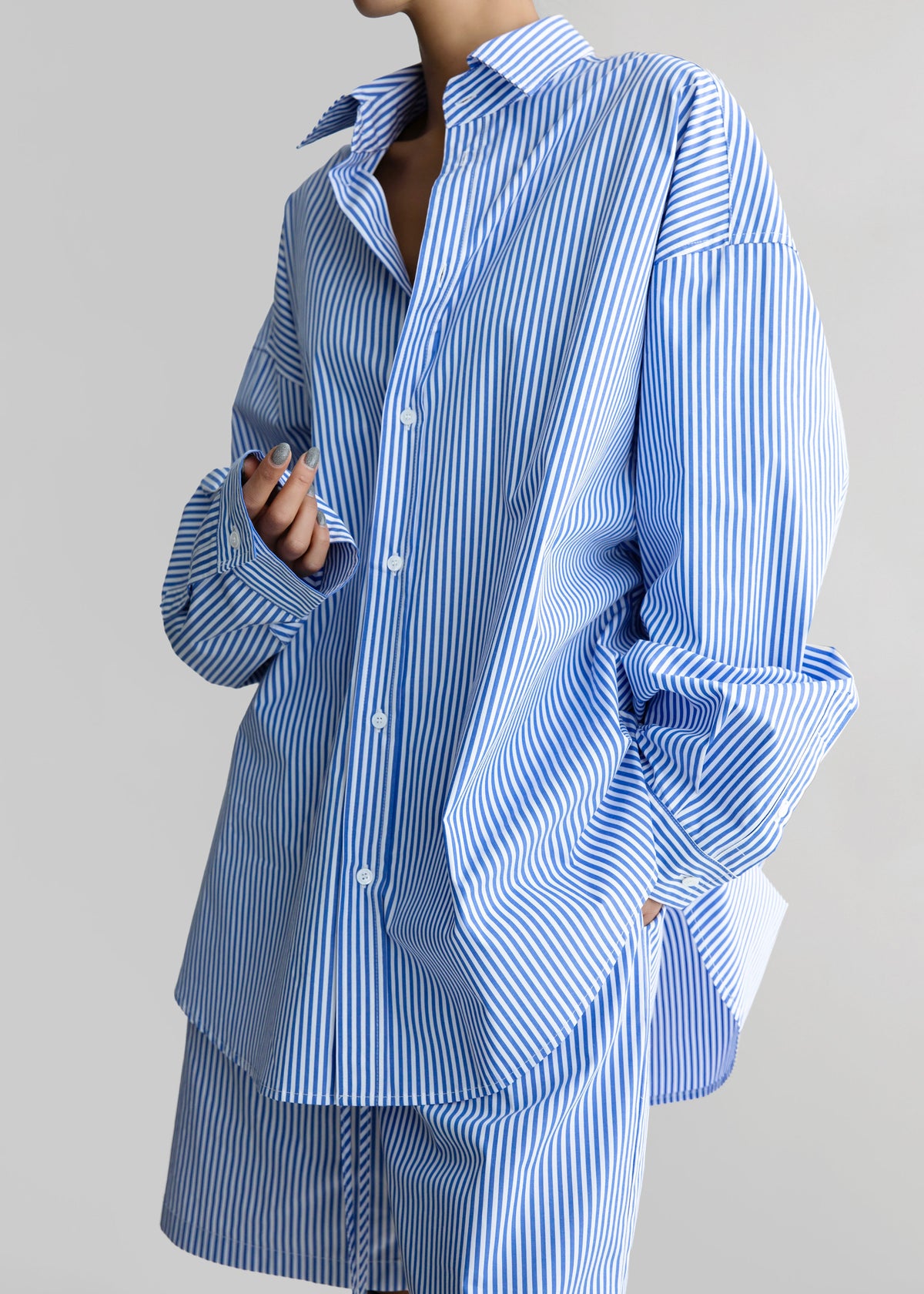 Rimini Oversized Poplin Shirt - Blue/White Stripe – view 9 of 10