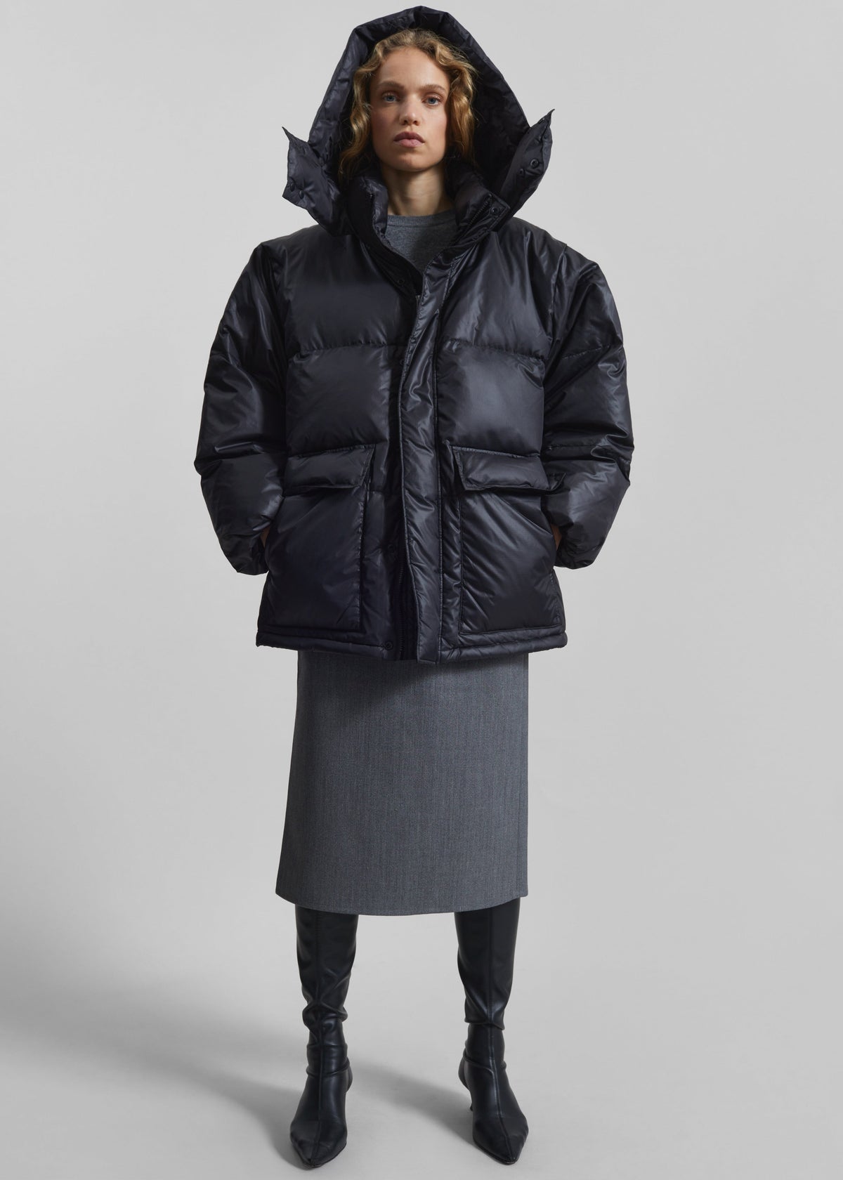 Riom Hooded Puffer Jacket - Black – view 5 of 7