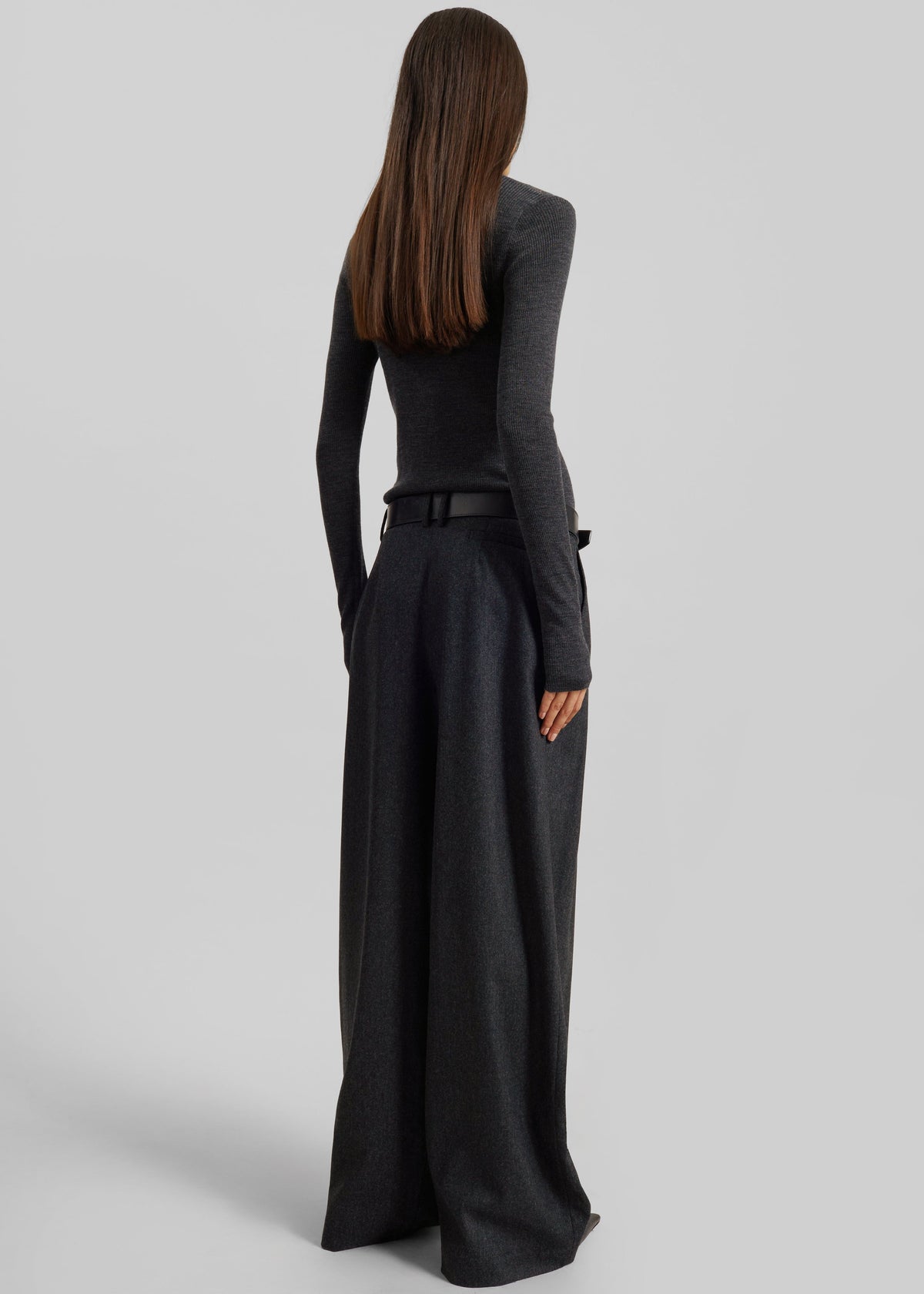 Ripley Flannel Pleated Trousers - Dark Grey – view 7 of 8