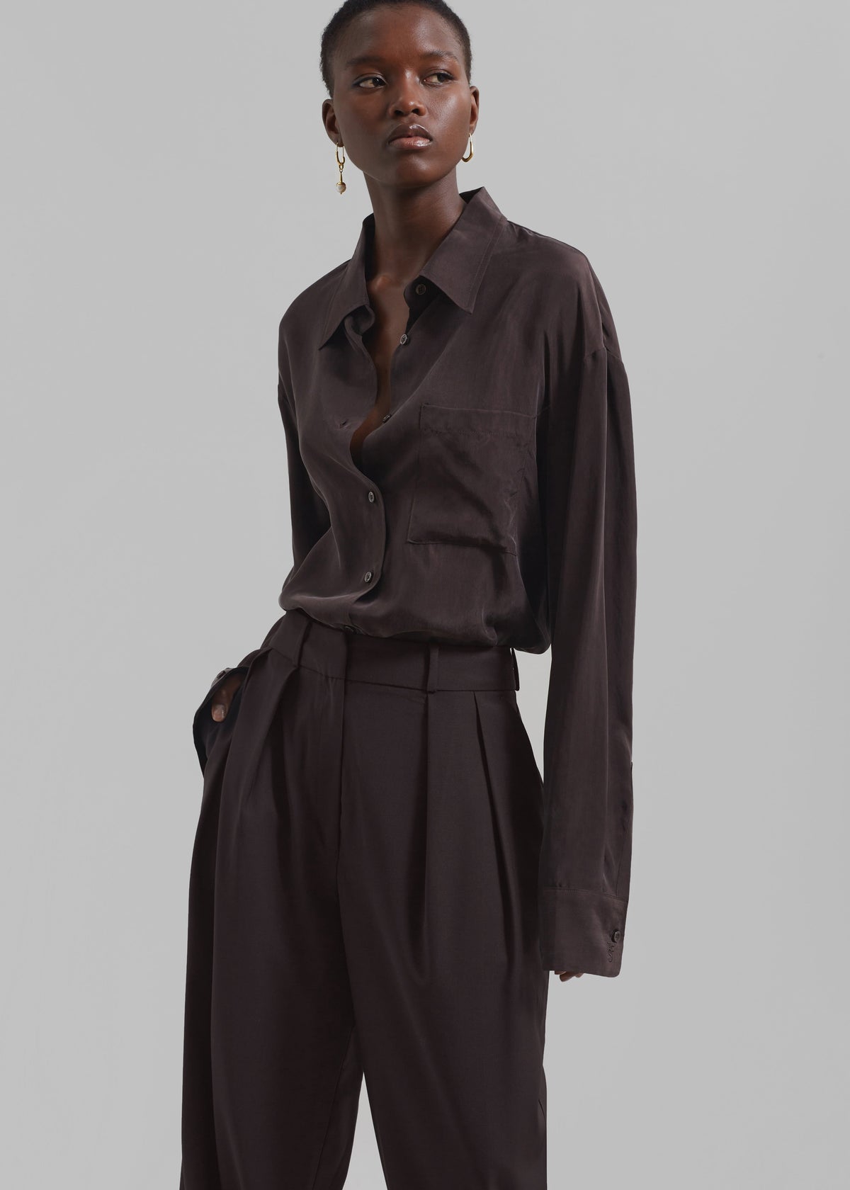 Ripley Pleated Trousers - Brown – view 5 of 9