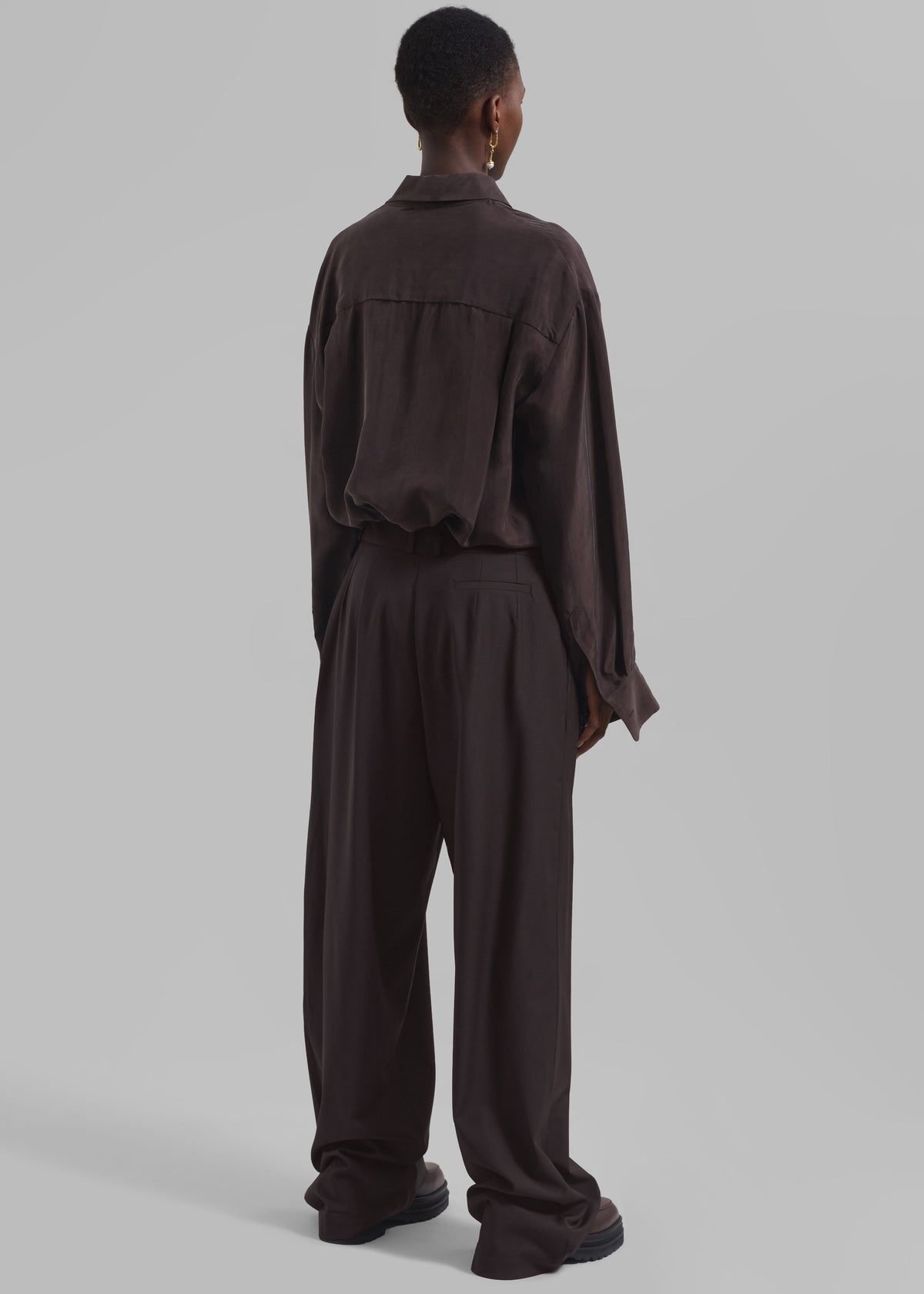 Ripley Pleated Trousers - Brown – view 8 of 9