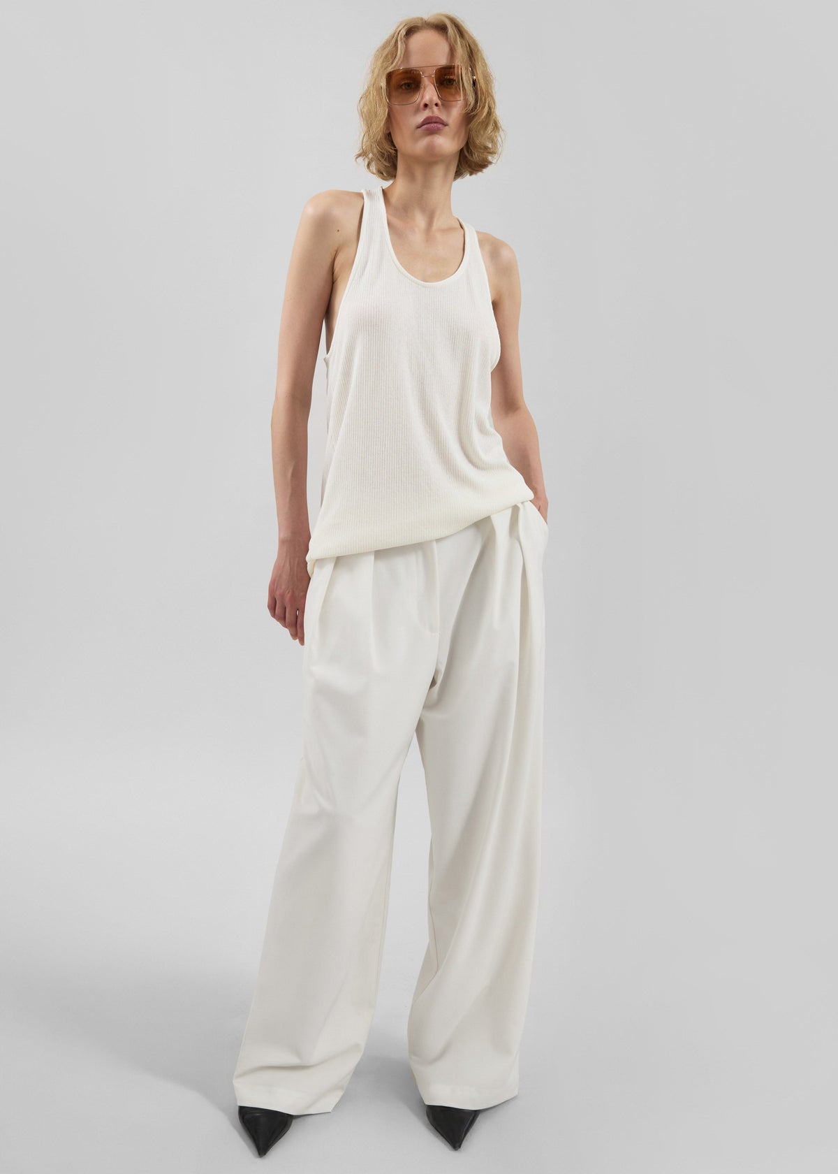 Ripley Pleated Trousers - Ivory – view 4 of 8