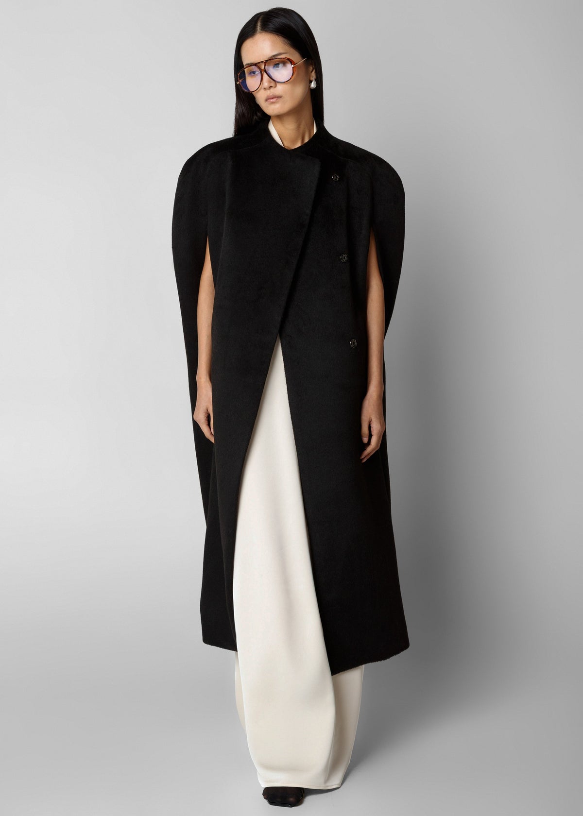 Roslev Cape Coat - Black – view 4 of 6