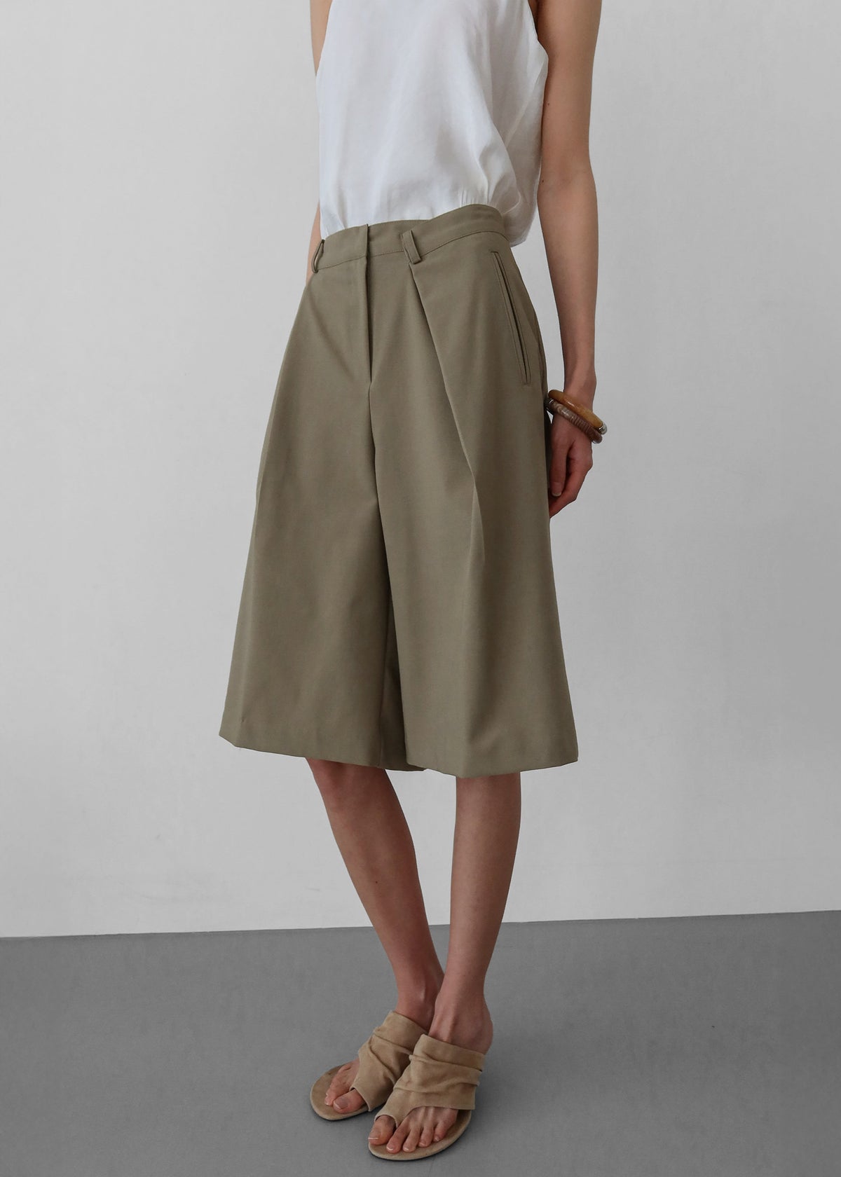 Rove Pleated Bermuda Shorts - Olive – view 1 of 6