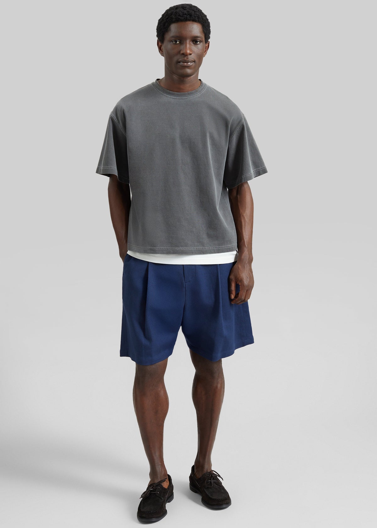 Sagres Linen Bermuda Shorts - Navy – view 3 of 9