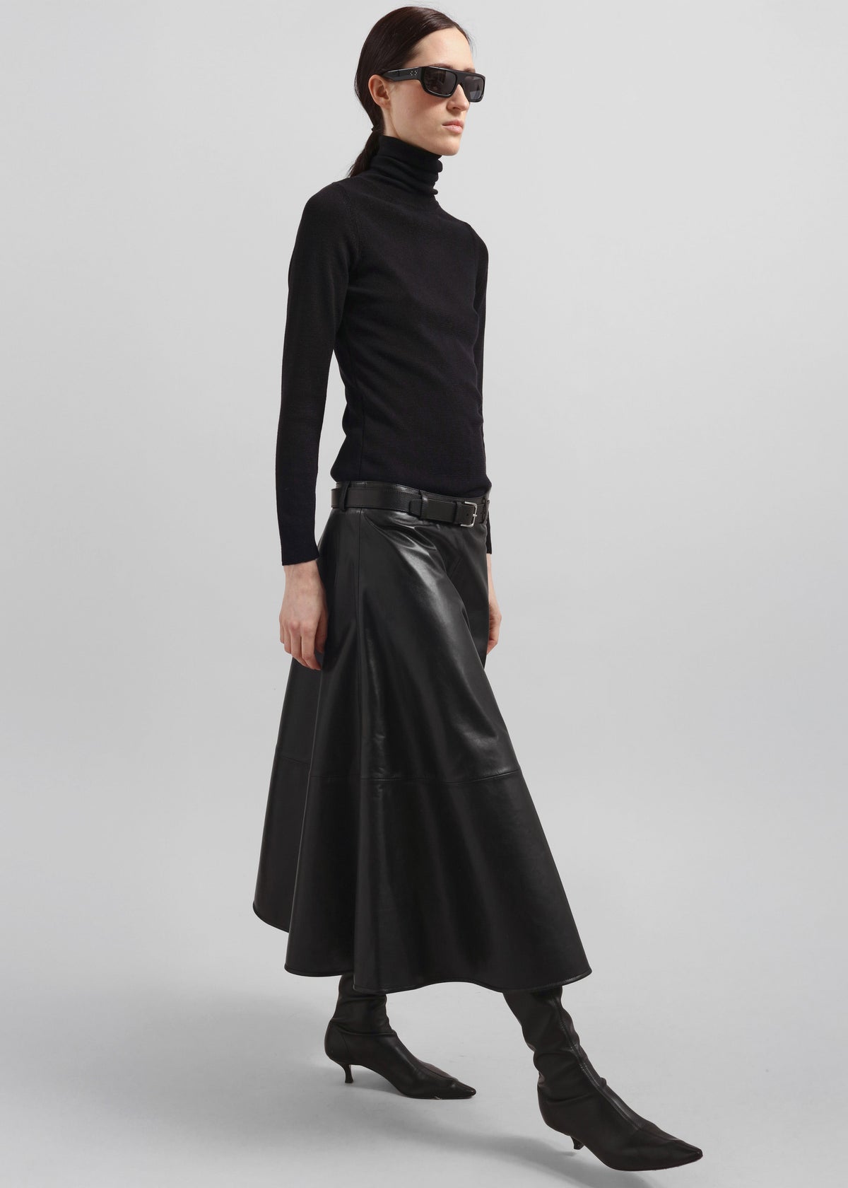 Savil Leather Midi Skirt - Black – view 2 of 7