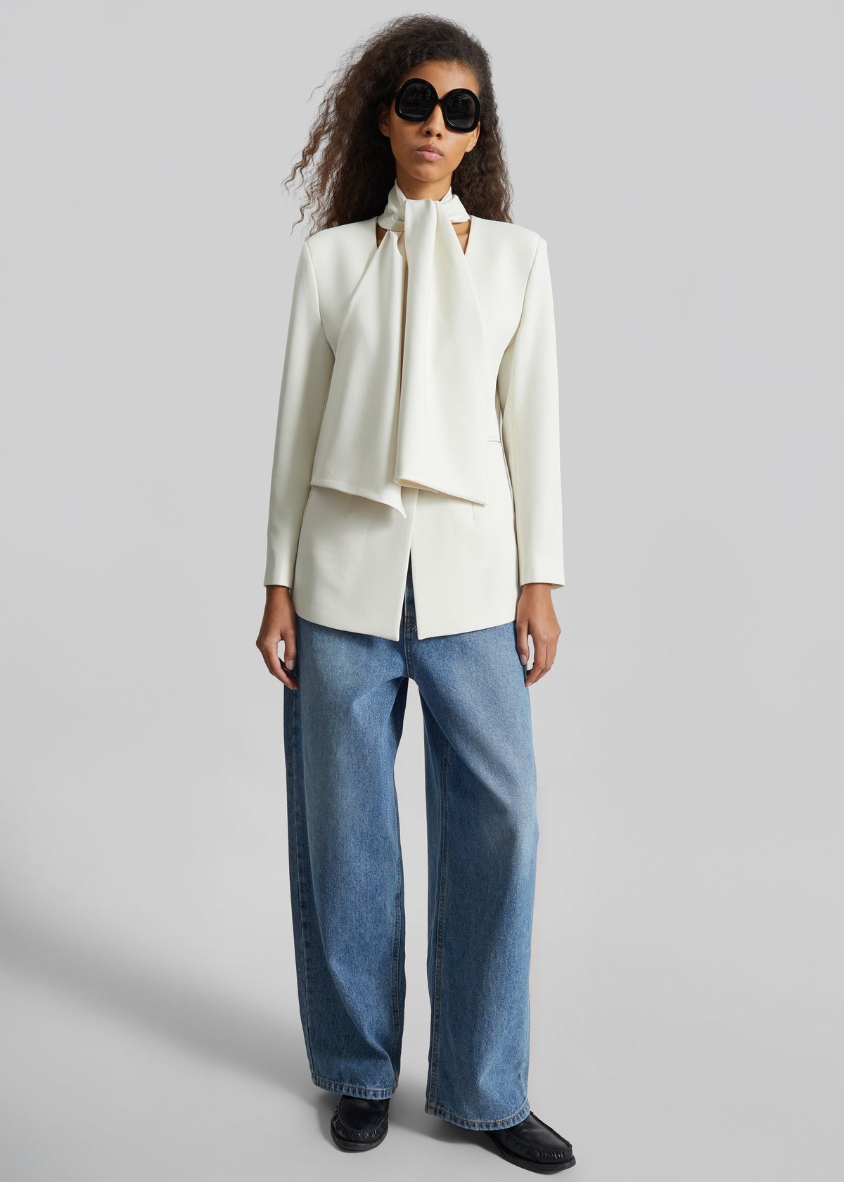 Seika Scarf Blazer - Ivory – view 7 of 9