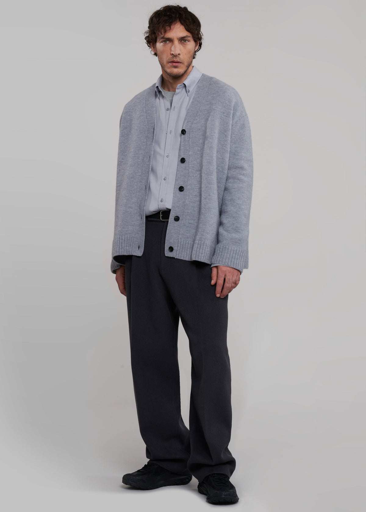 Sinclair Oxford Shirt - Grey – view 6 of 11