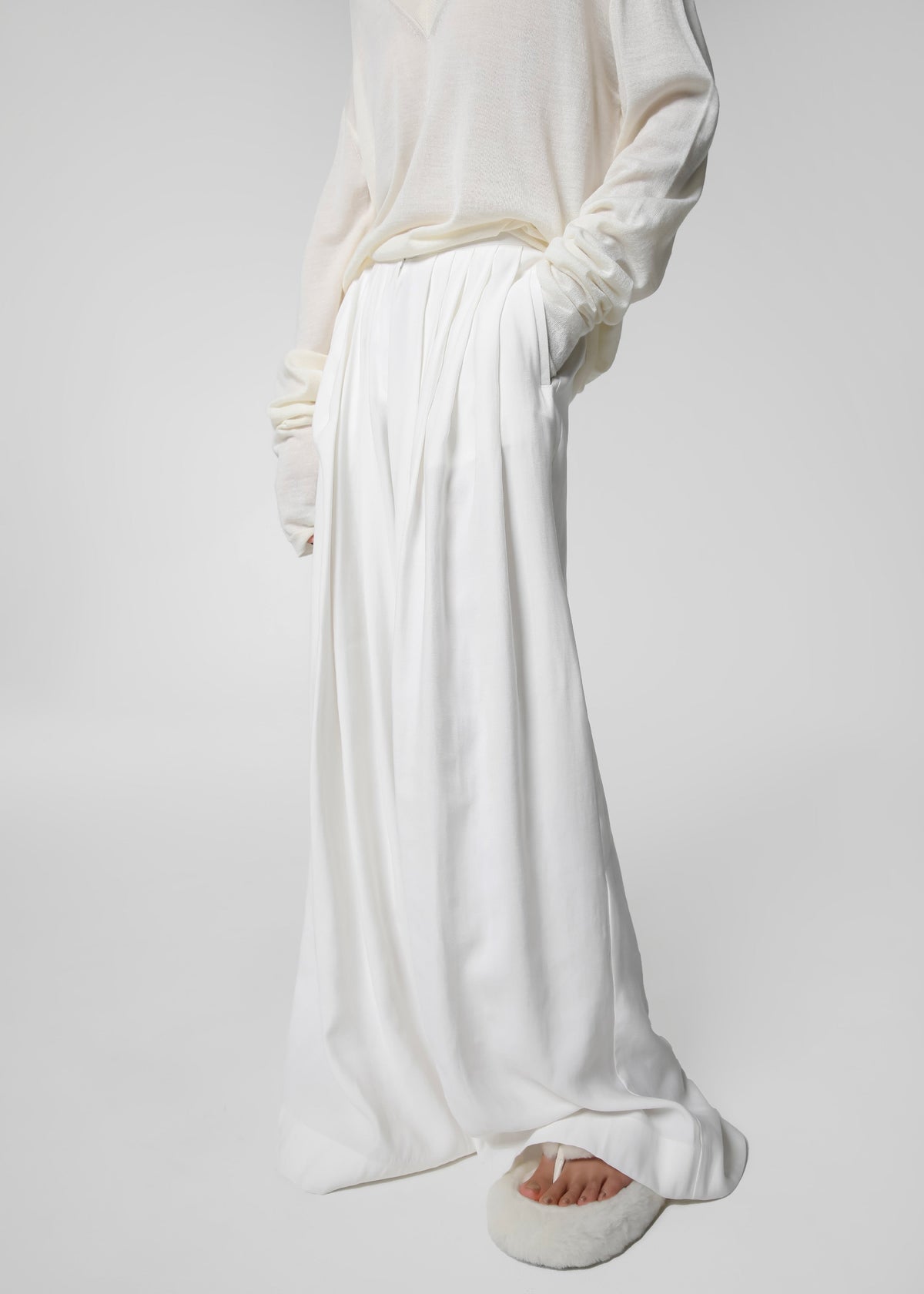 Sloane Wide Leg Trousers - White – view 11 of 22