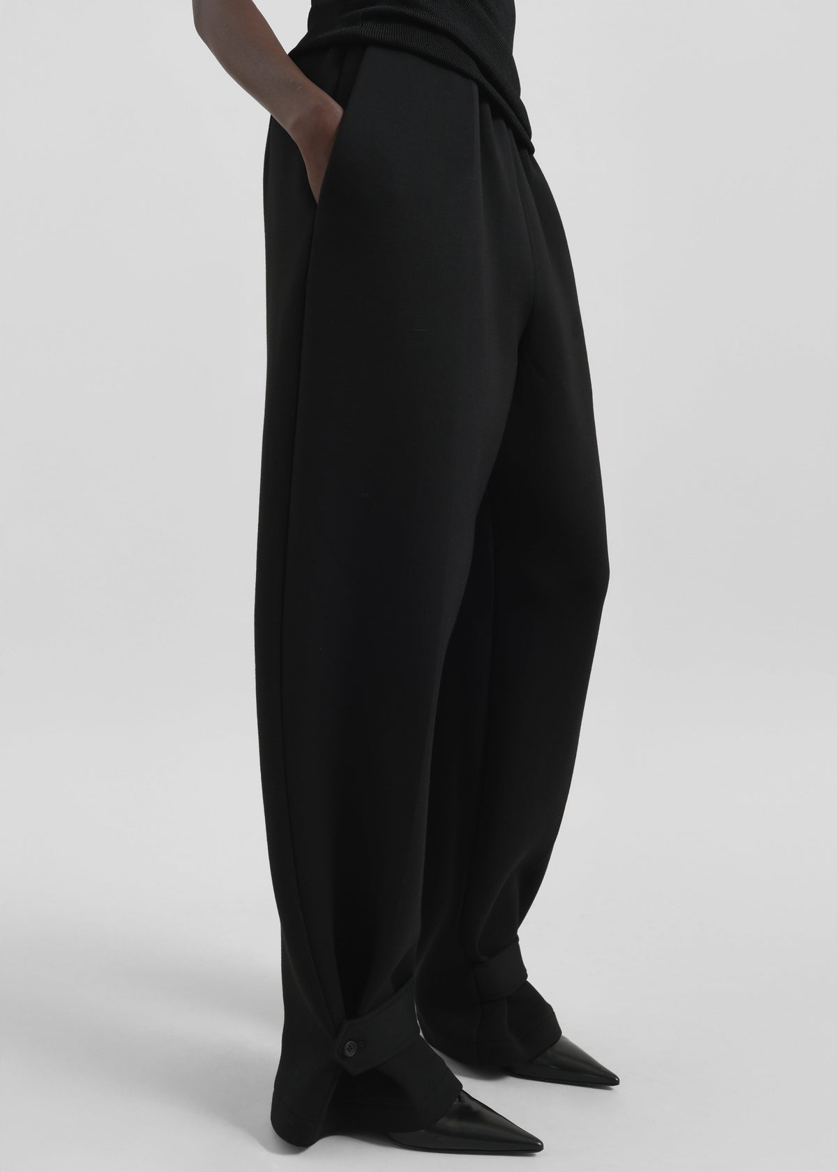 Sorelle Sweatpants - Black – view 2 of 8