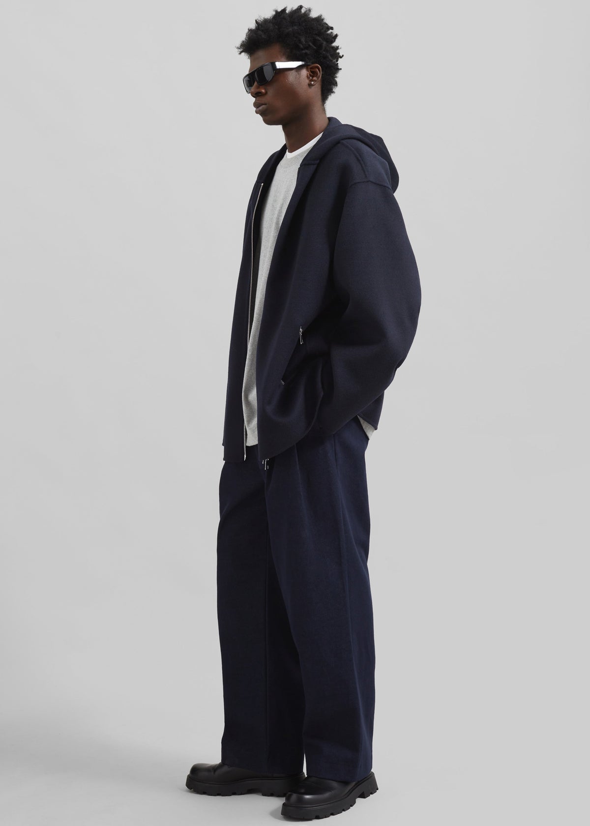 Stephen Pleated Denim Trousers - Navy – view 4 of 9