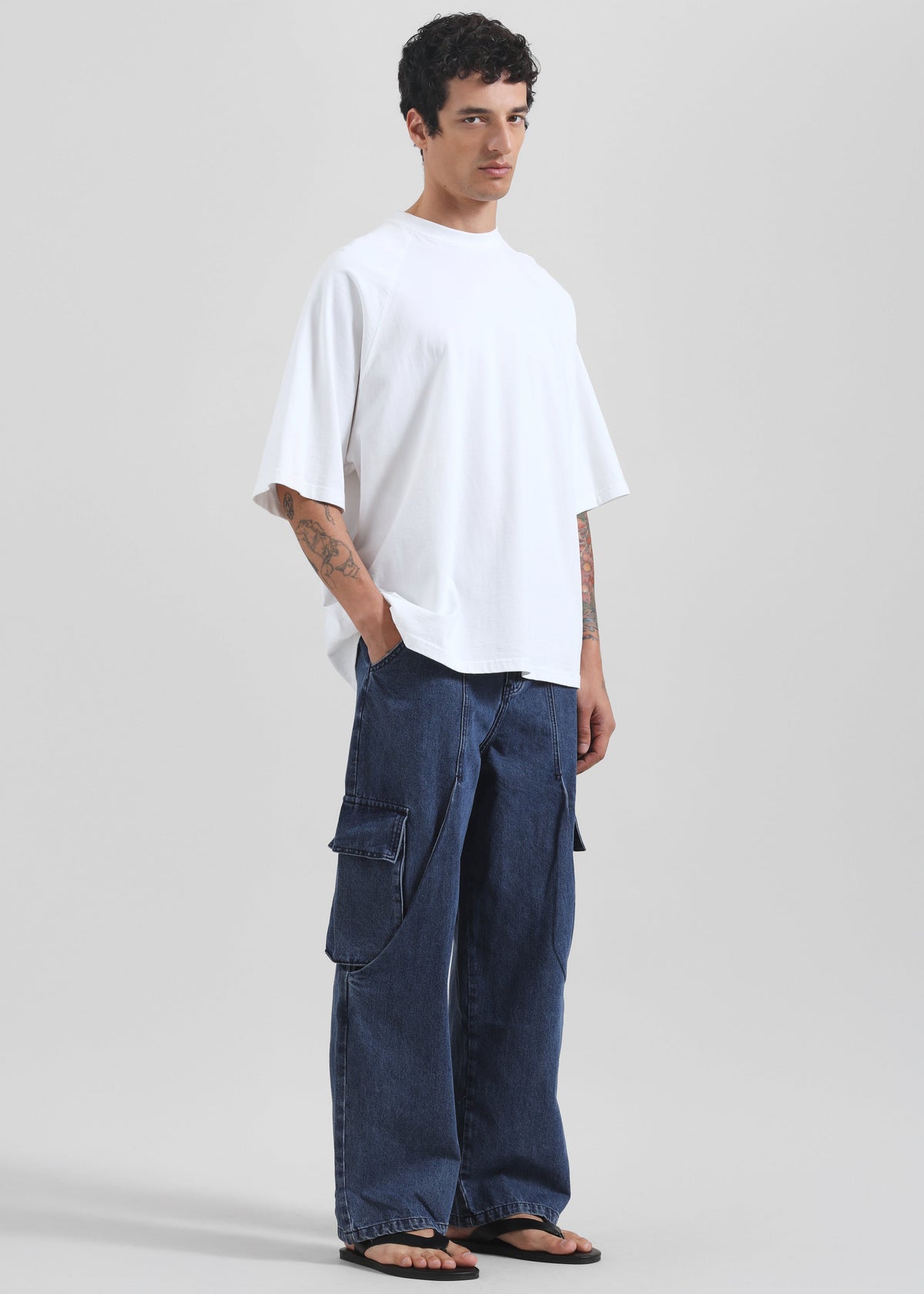 Stobra Cargo Jeans - Medium Wash – view 5 of 8