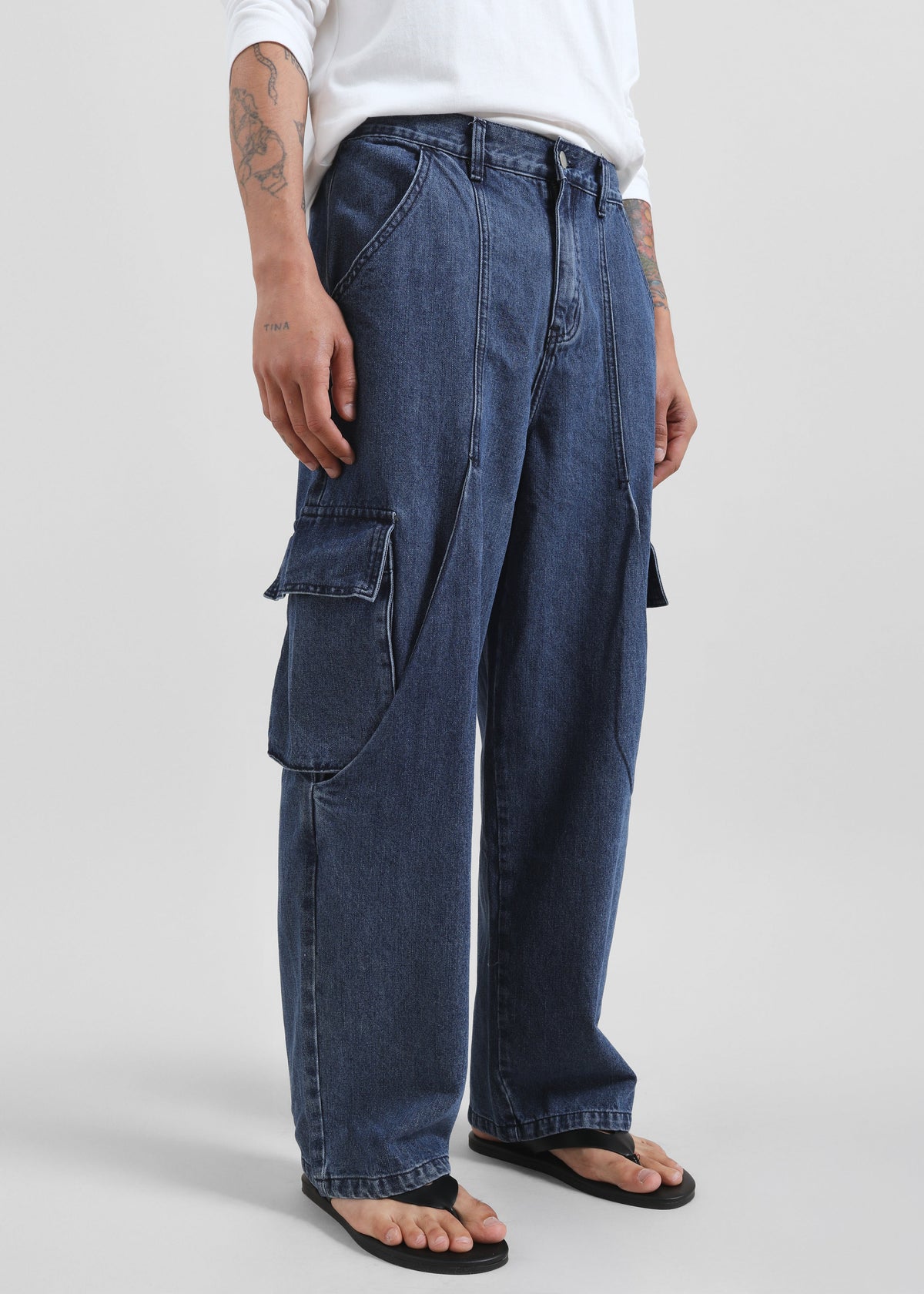 Stobra Cargo Jeans - Medium Wash – view 4 of 8