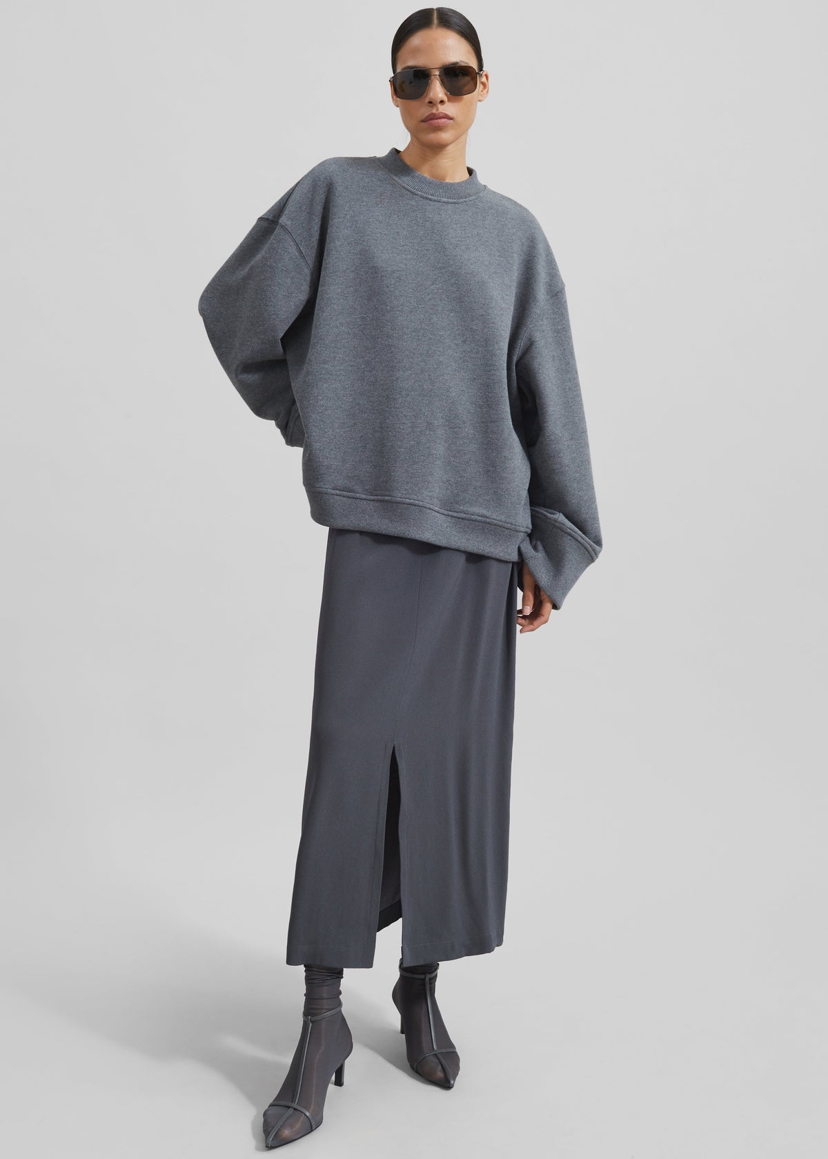 Talia Sweatshirt - Dark Grey – view 10 of 12