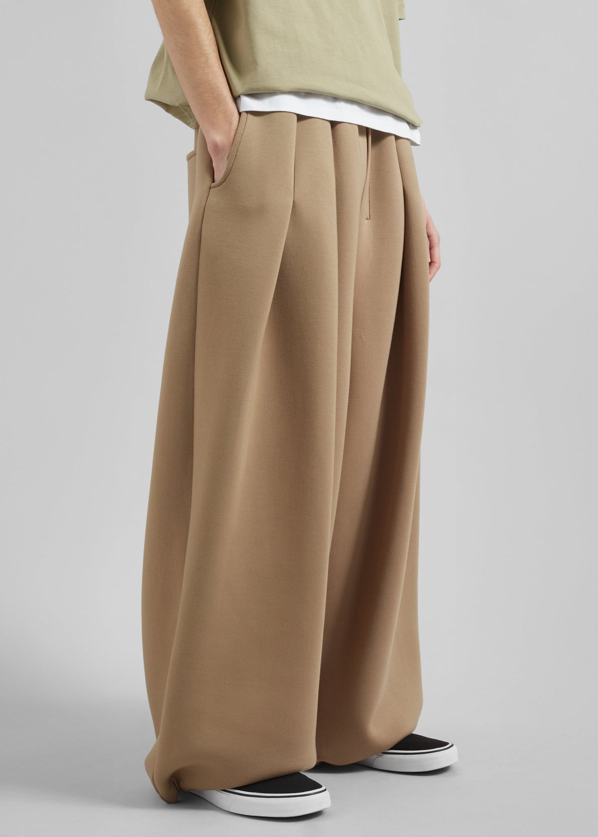 Tate Sweatpants - Camel – view 2 of 6