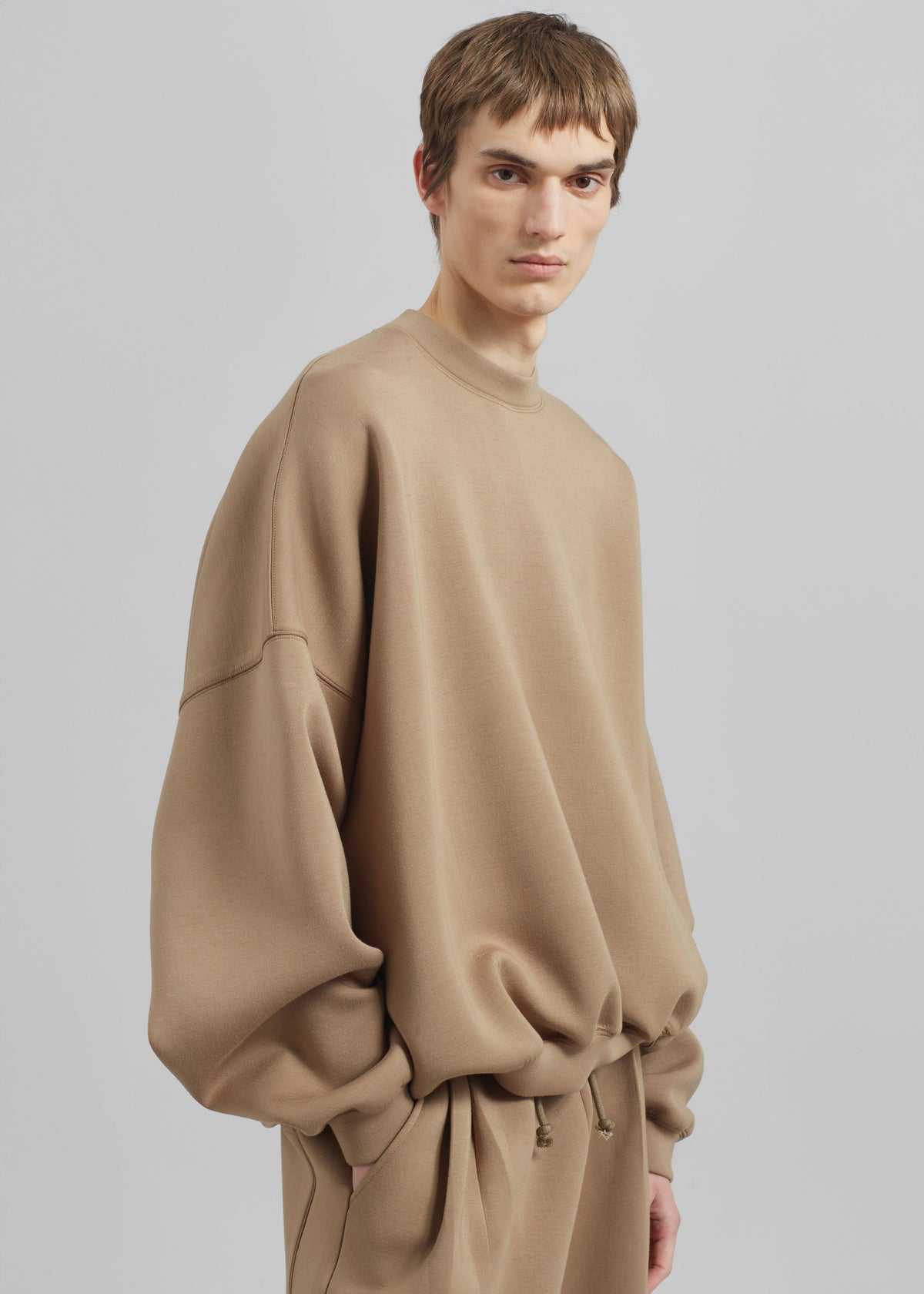Tate Sweatshirt - Camel – view 1 of 8