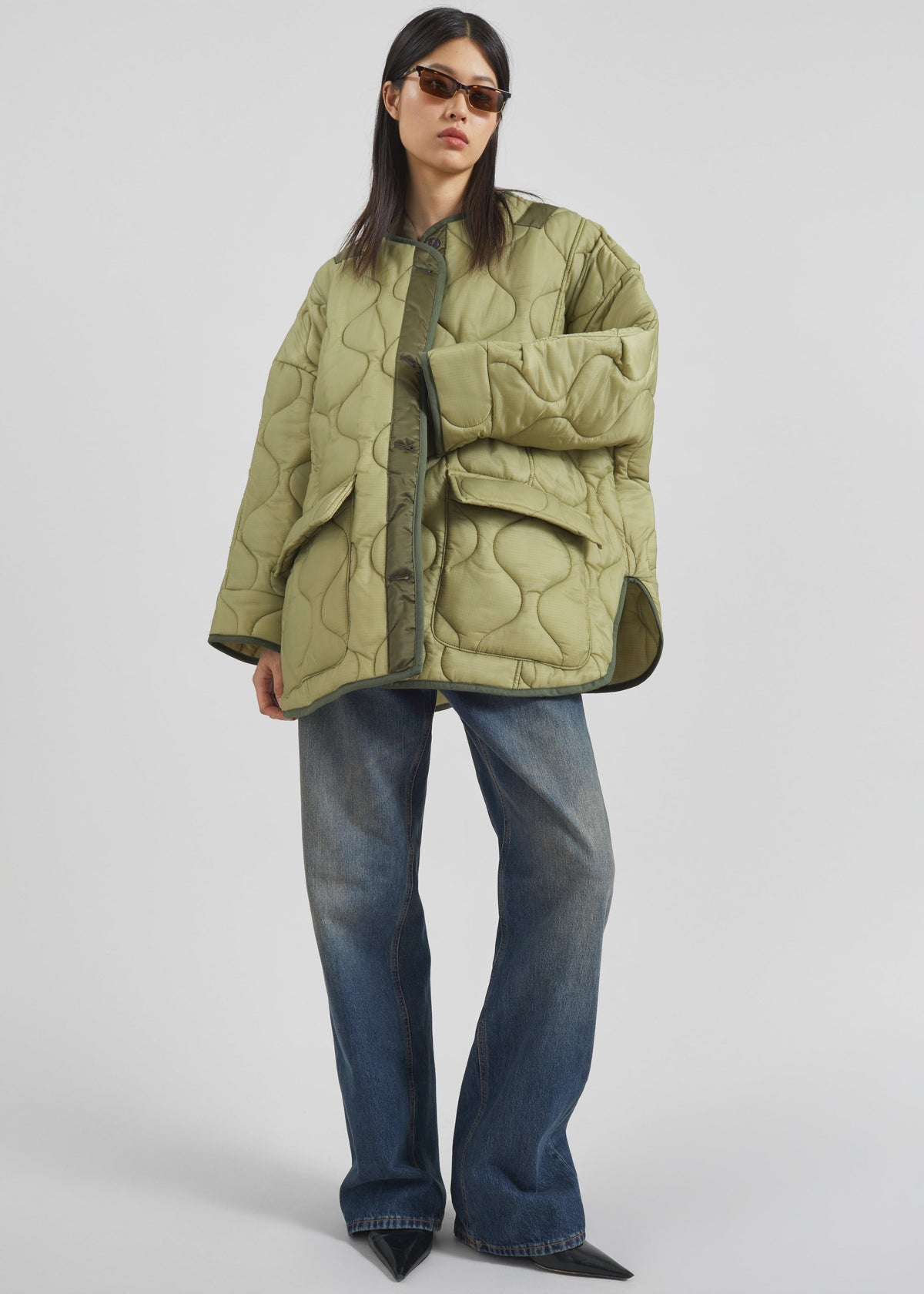 Teddy Quilted Jacket - Moss Green – view 8 of 11