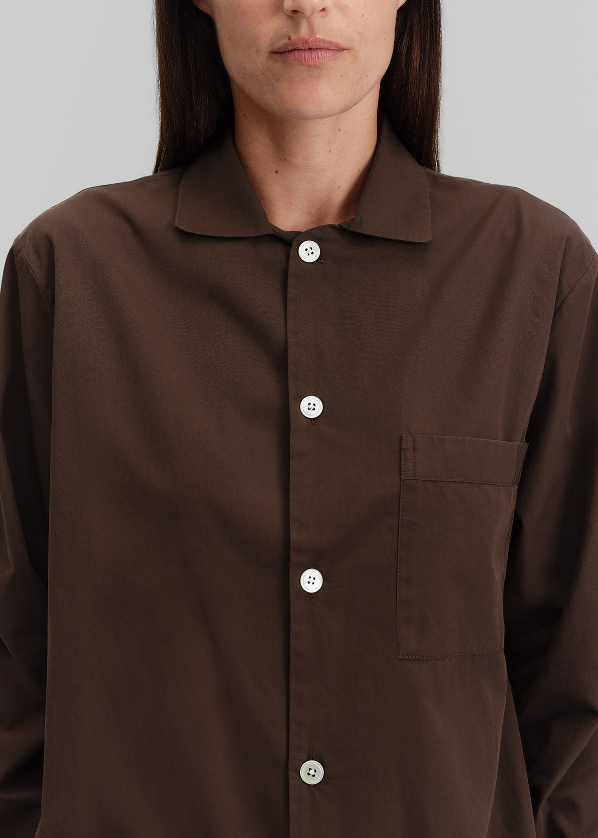 Tekla Poplin Pyjama Shirt - Coffee – view 2 of 10