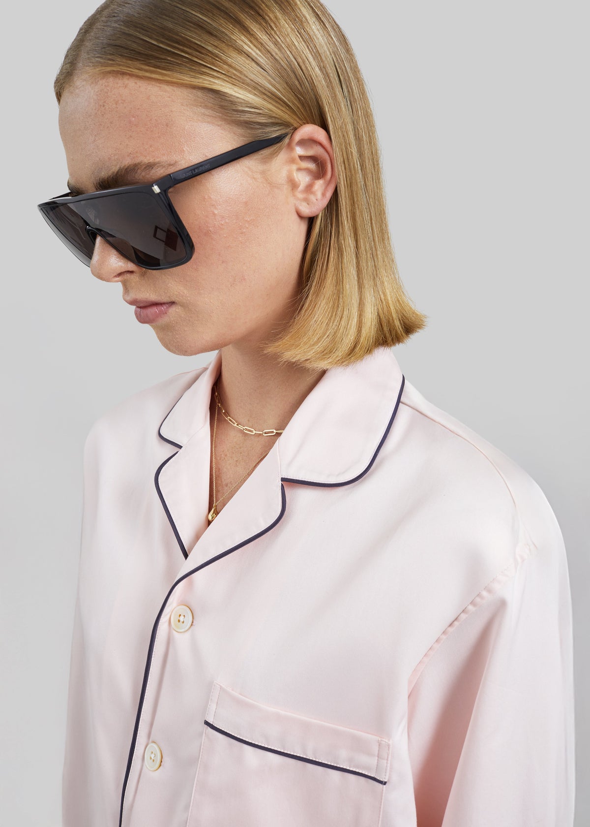 Tekla Sateen Pyjama Shirt - Porter – view 2 of 13