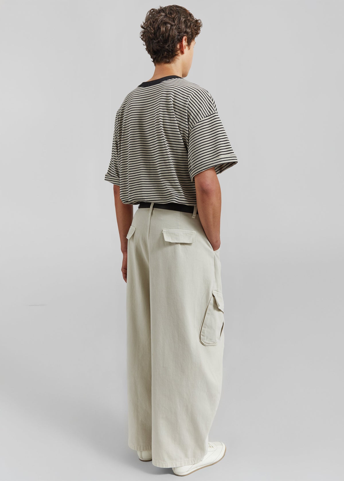 Terence Curved Cargo Pants - Light Beige – view 9 of 10