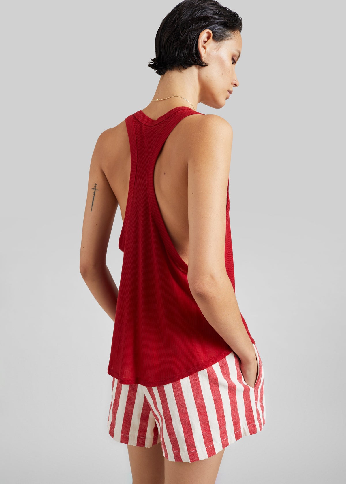 Tolfa Soft Tank Top - Red – view 5 of 6