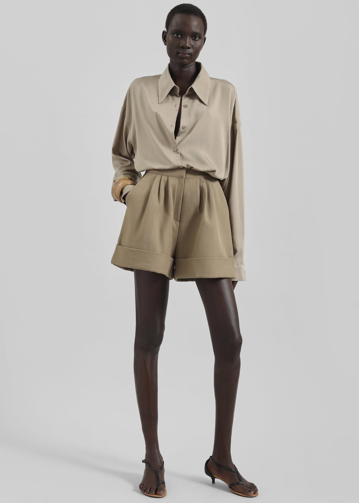Tolmer Cuffed Shorts - Taupe Melange – view 3 of 10