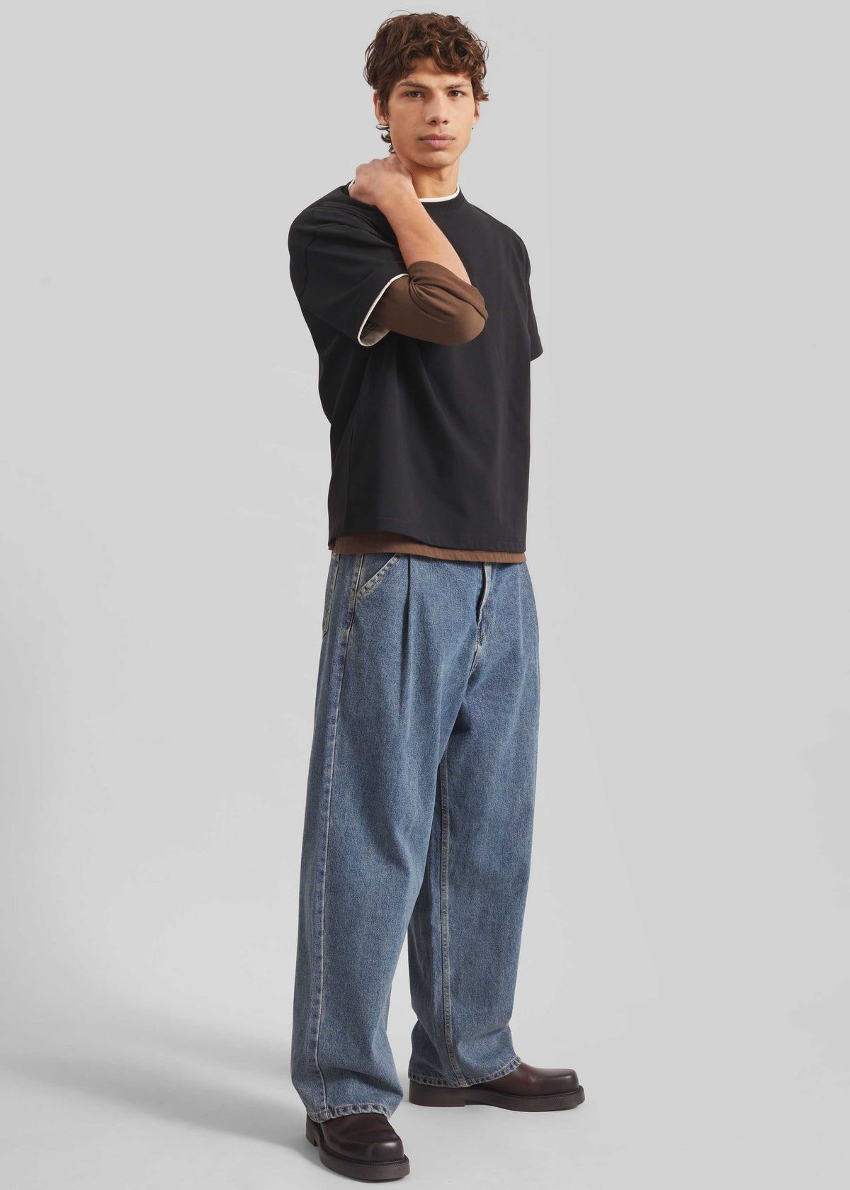 Trafal Wide Jeans - Blue Wash – view 4 of 7