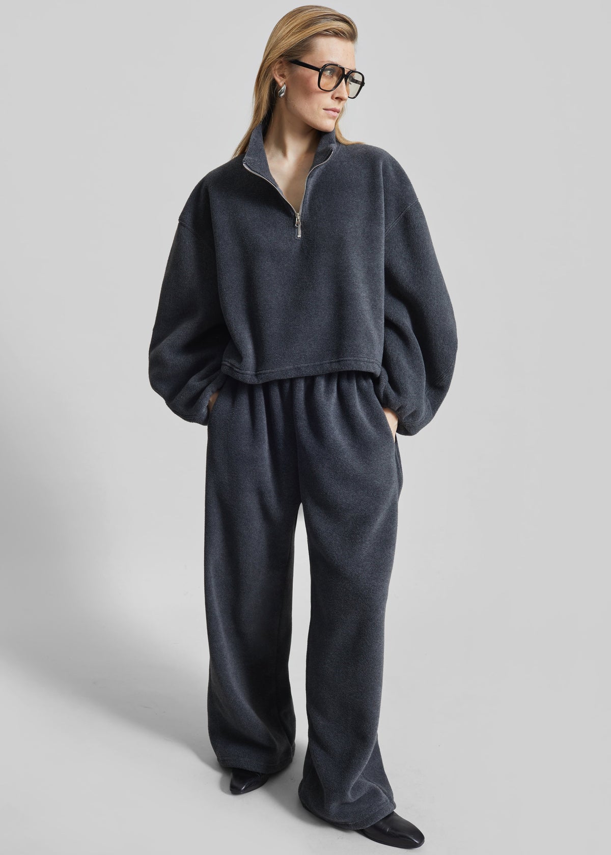 Treveray Fleece Sweatpants - Dark Grey – view 1 of 8