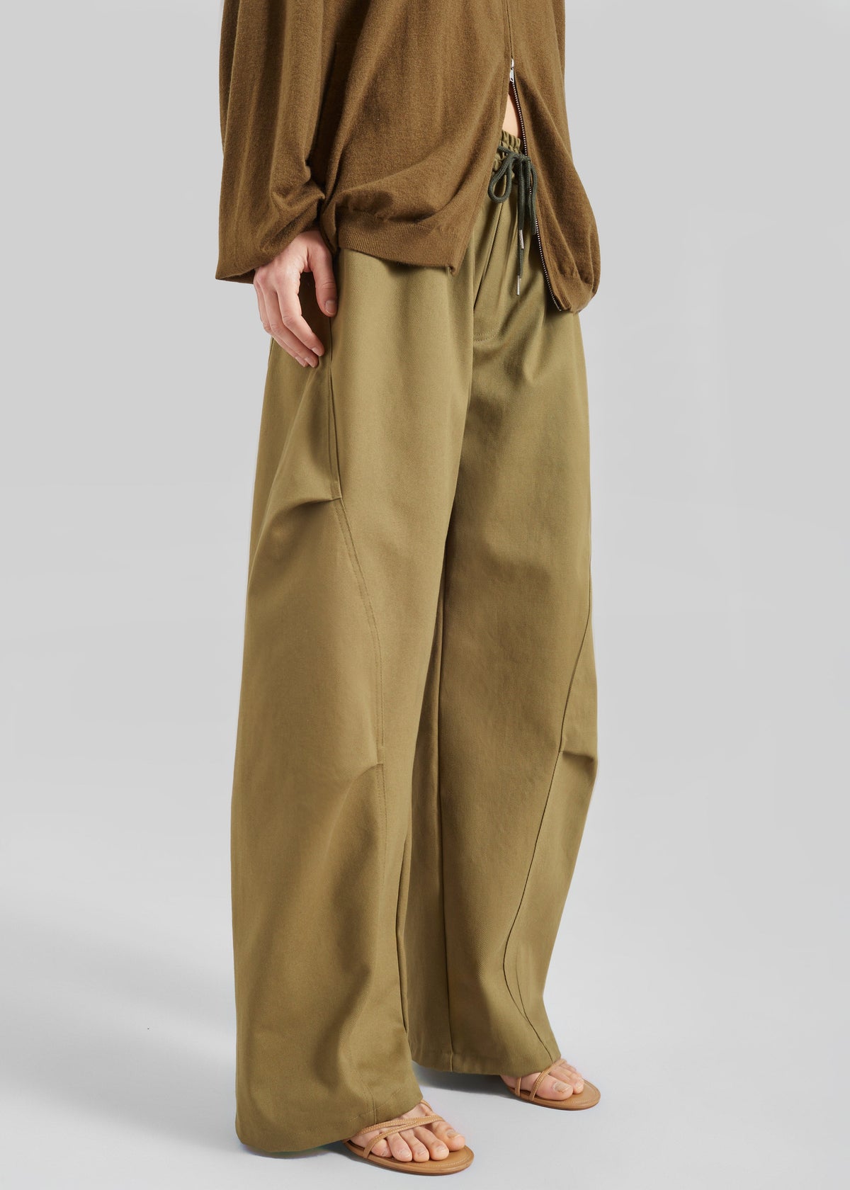 Tulsa Curved Pants - Dark Olive – view 2 of 6