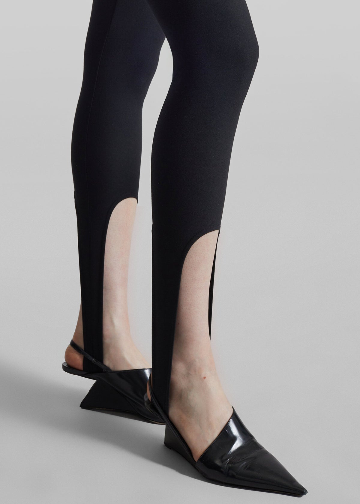 Twilla Stirrup Leggings - Black – view 6 of 8