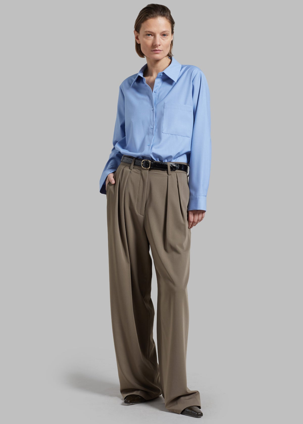Tansy Pleated Trousers - Olive – view 7 of 13
