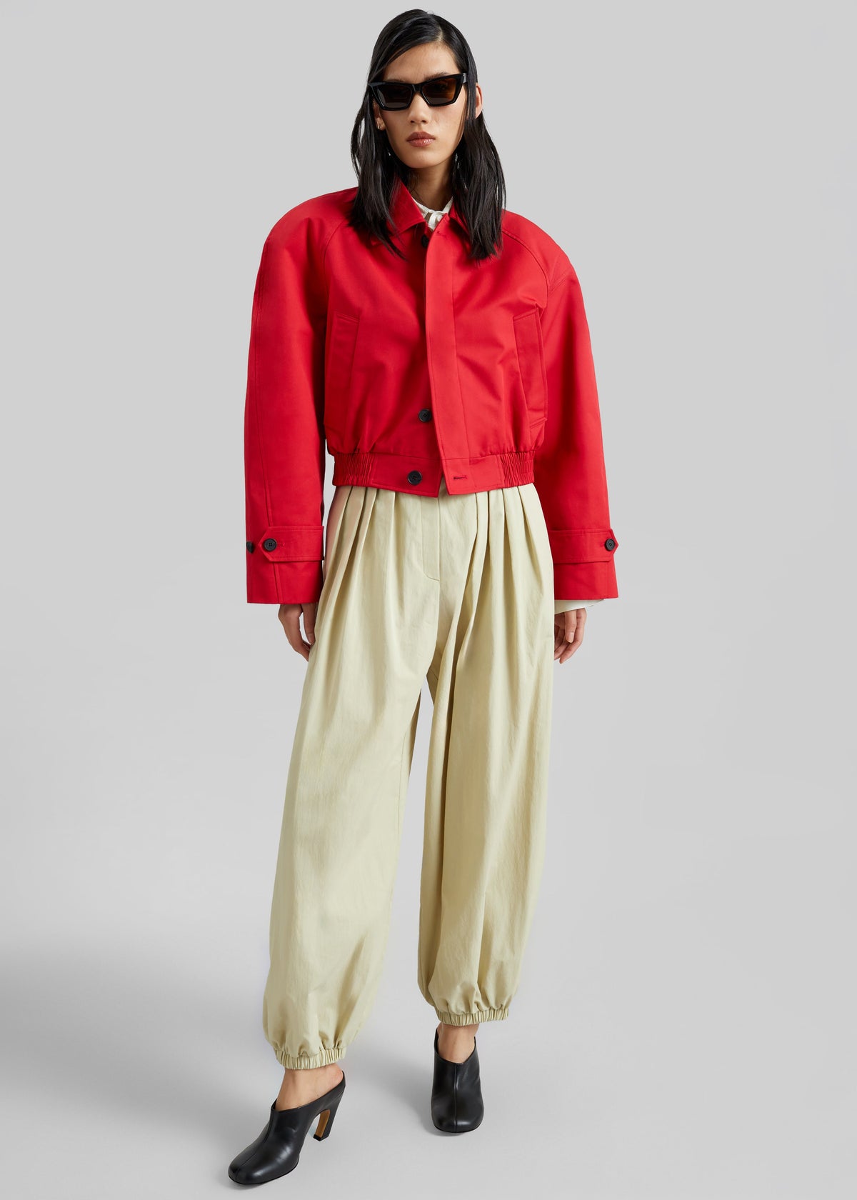 Vannes Balloon Pants - Beige – view 5 of 7